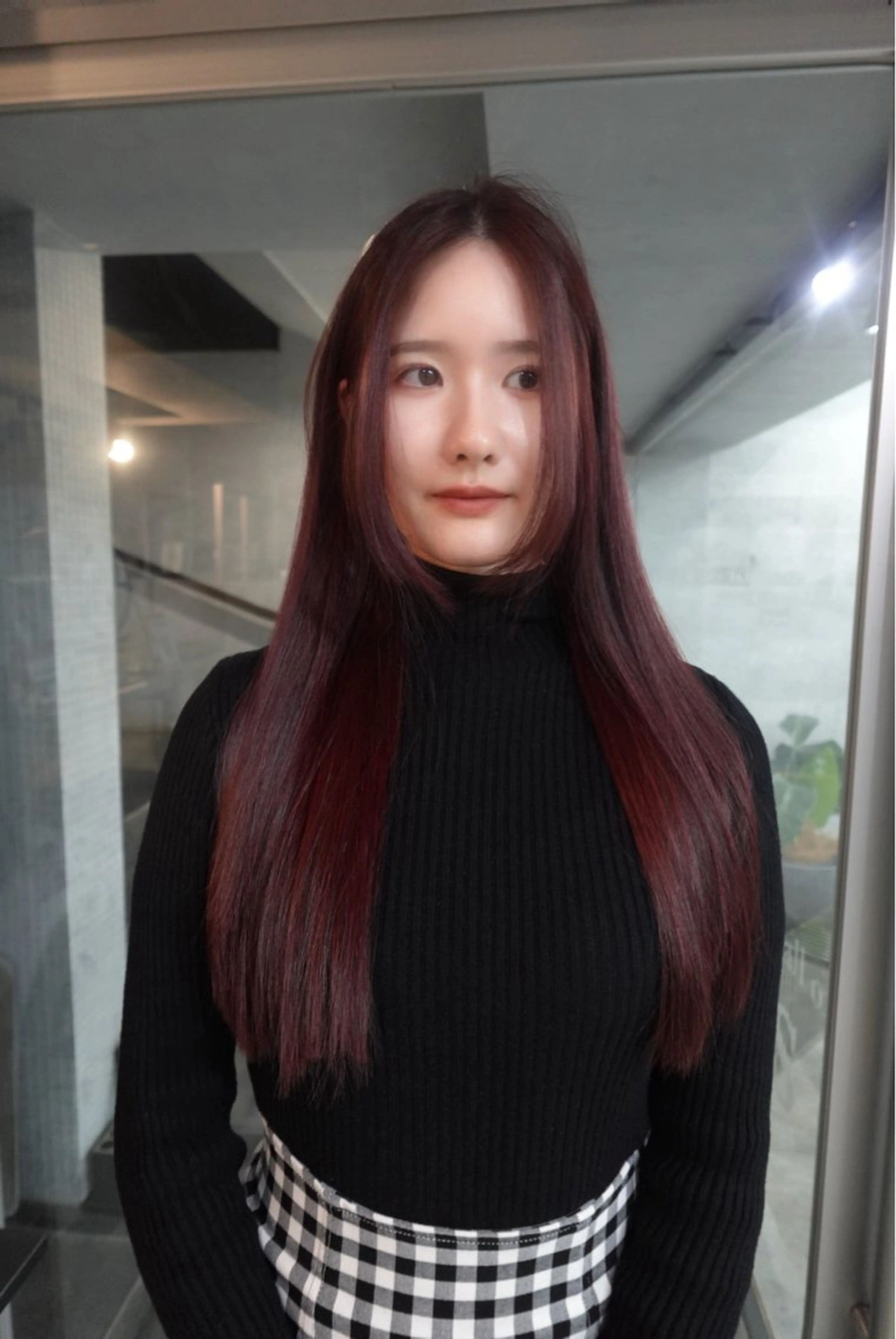ロング カラー 透明感カラー ボブ 顔まわりレイヤー 韓国風ヘア レイヤーカット noos表参道 ナツミのヘアスタイル