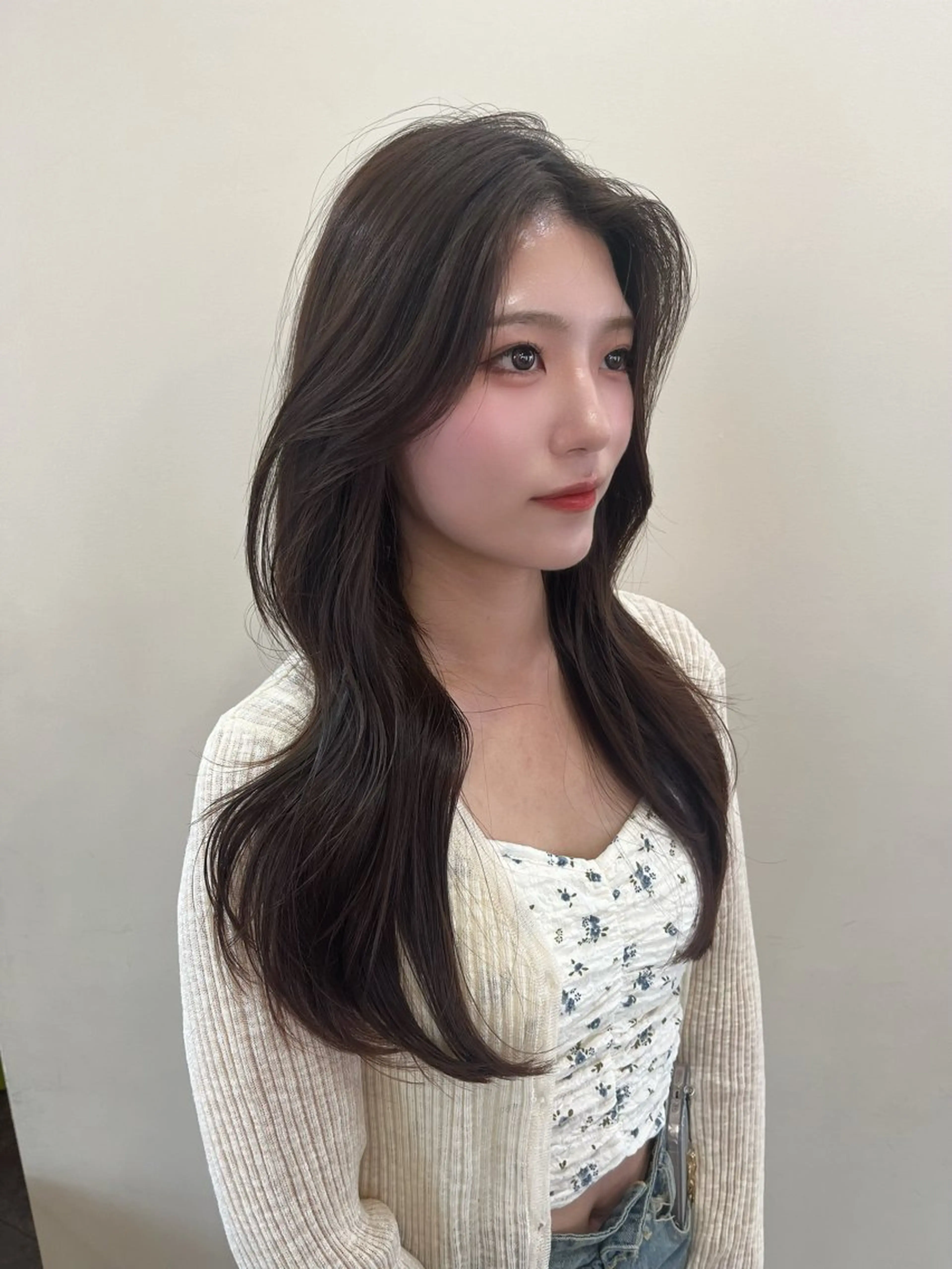 【ロング・ミディアム限定🪽】　　　　　　　　　　　　　　　　カット+保湿treatment🪽の写真