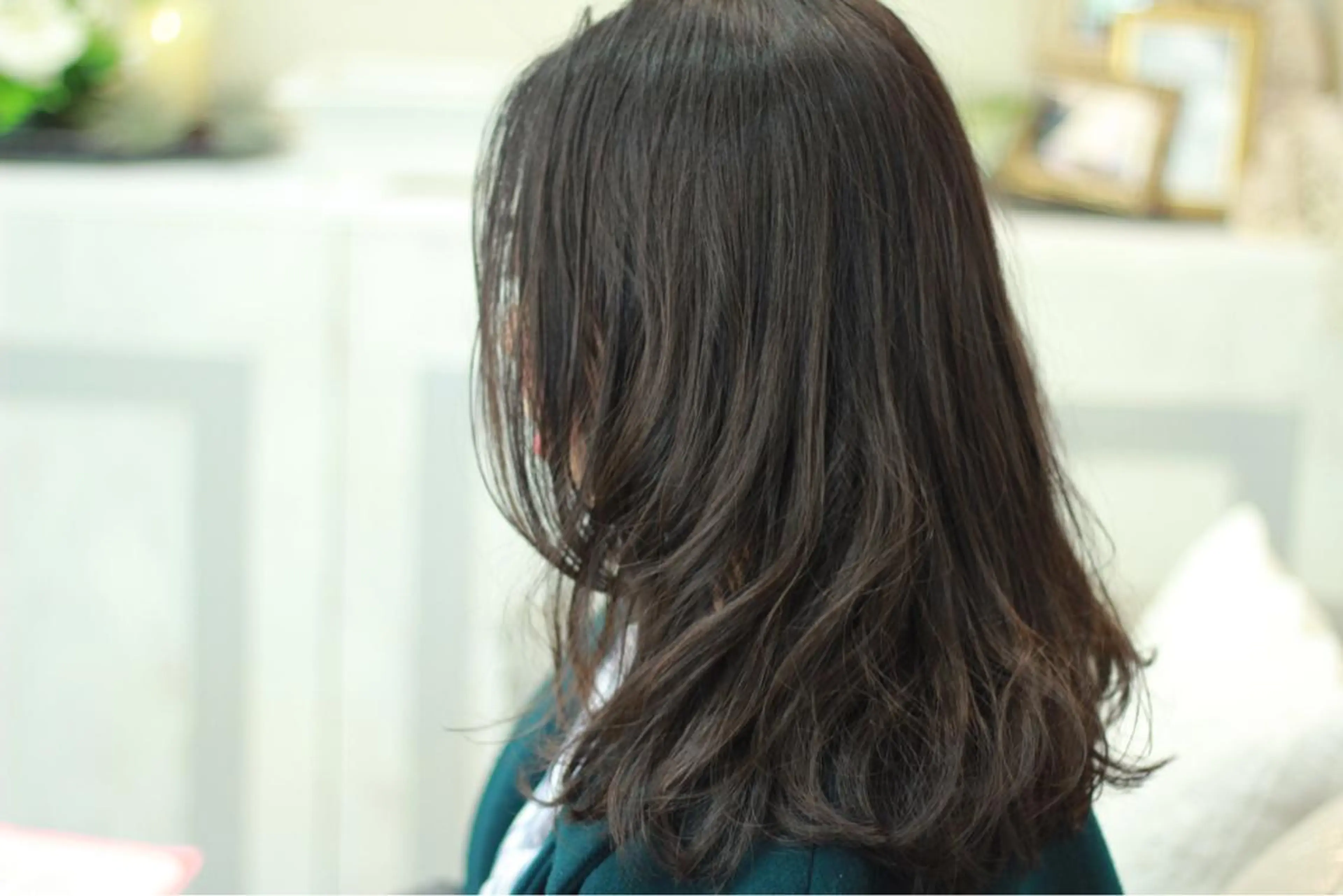 セミロング GOSSIP信国 瑞絵のヘアスタイル