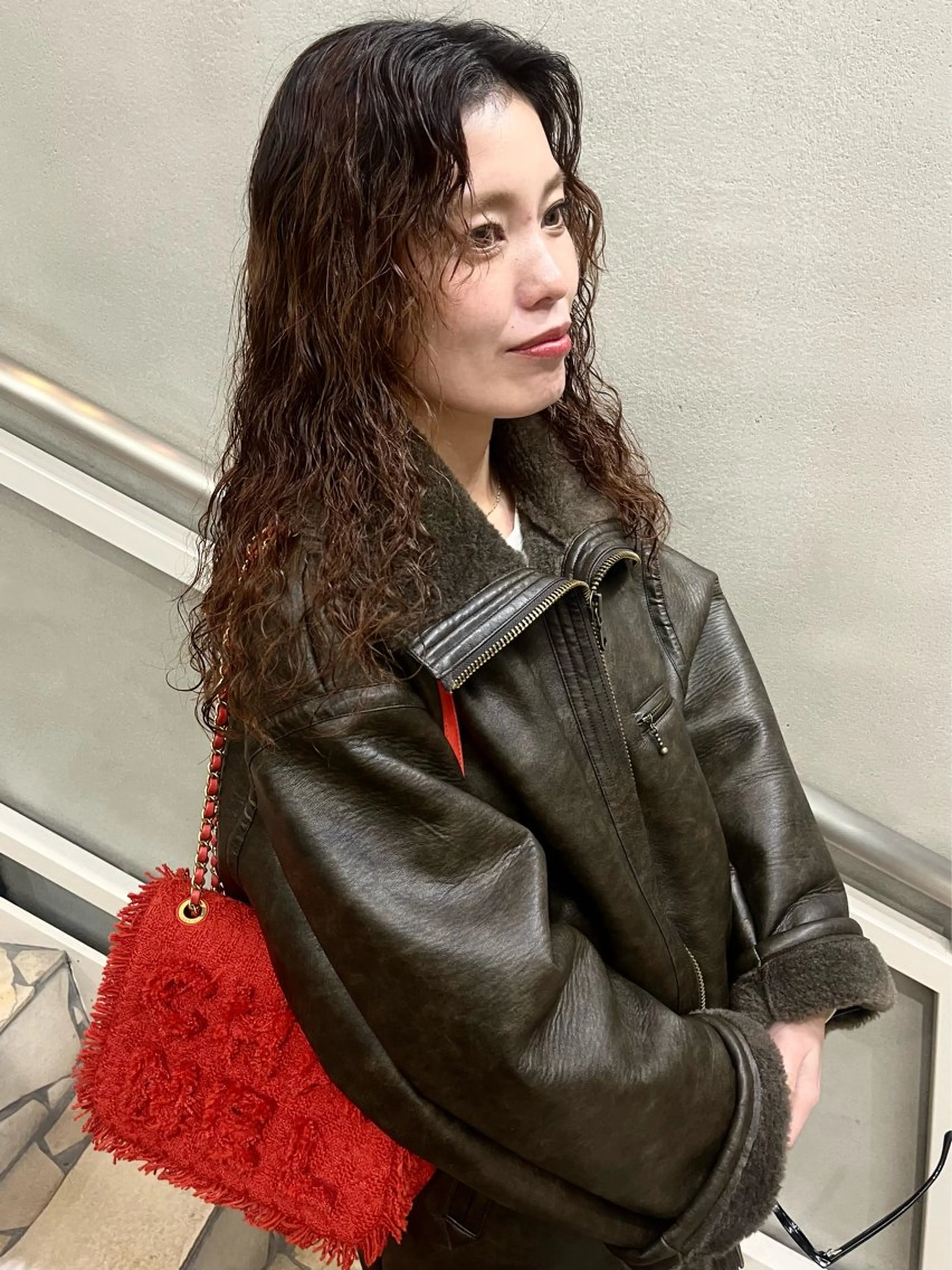 ロング パーマ 佐藤 永夏のヘアスタイル