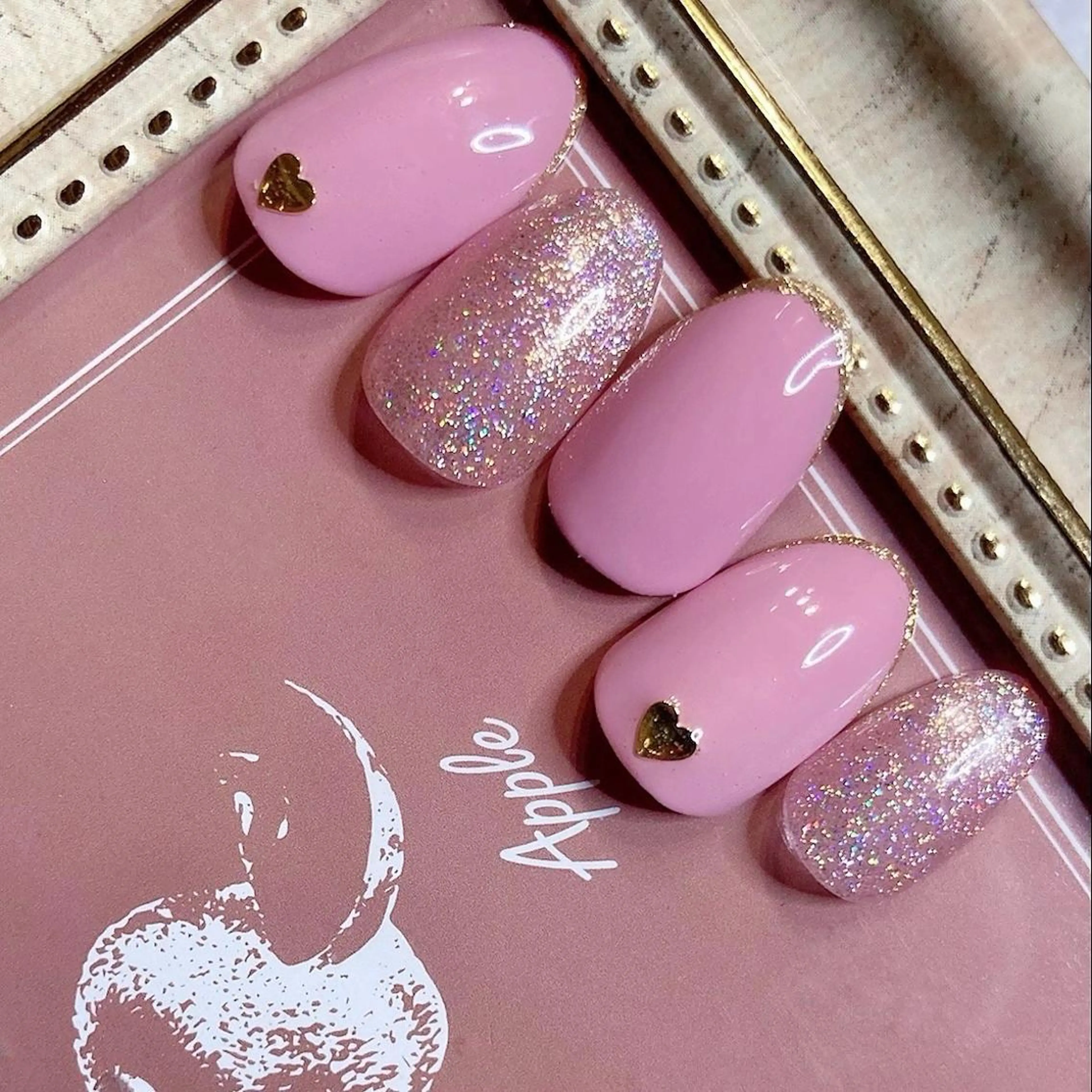 ネイル ラメ(グリッター) NOI ROUGEのネイルデザイン