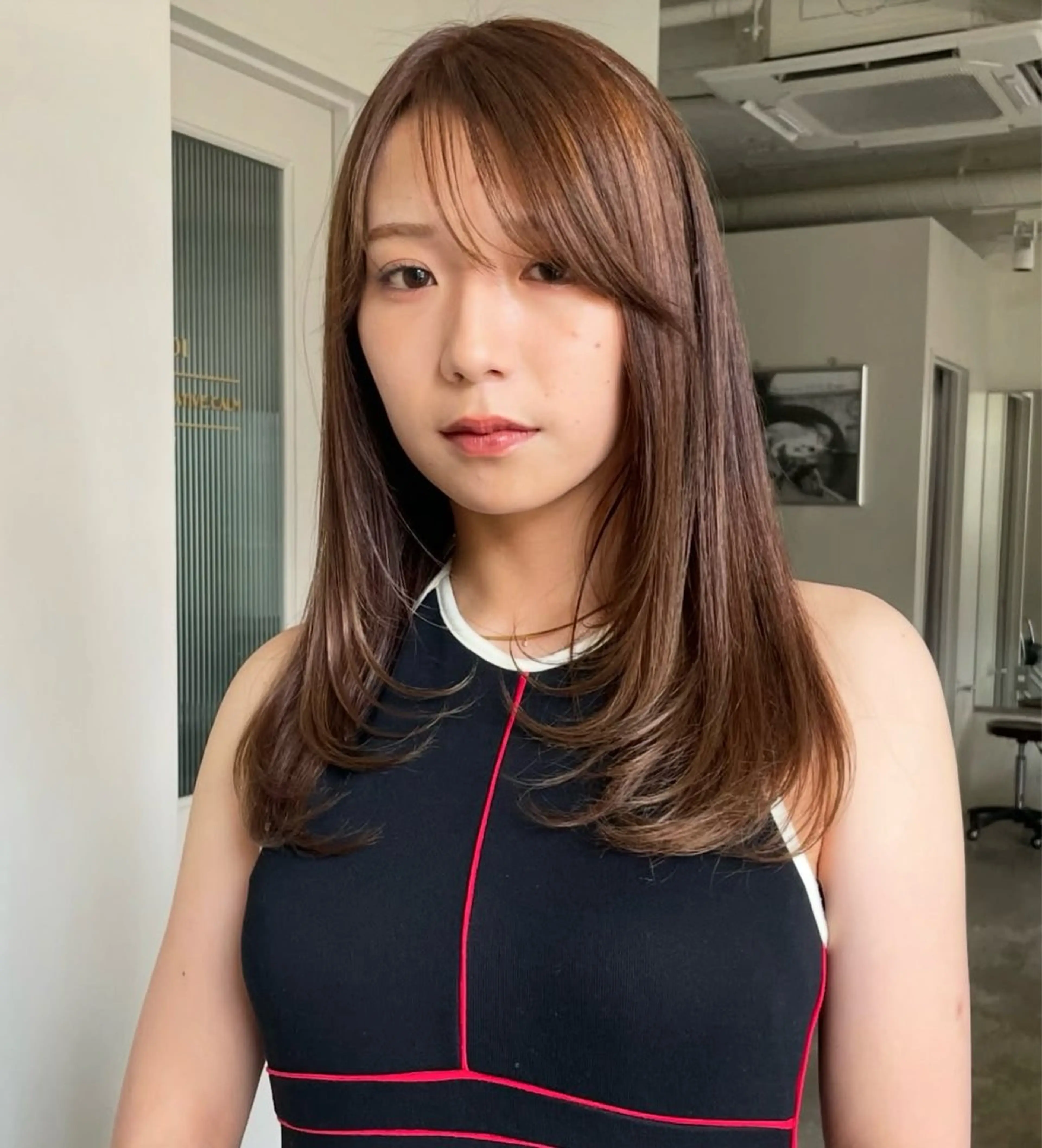 ロング レイヤーカット 佐藤 聖真【美髪矯正】のヘアスタイル