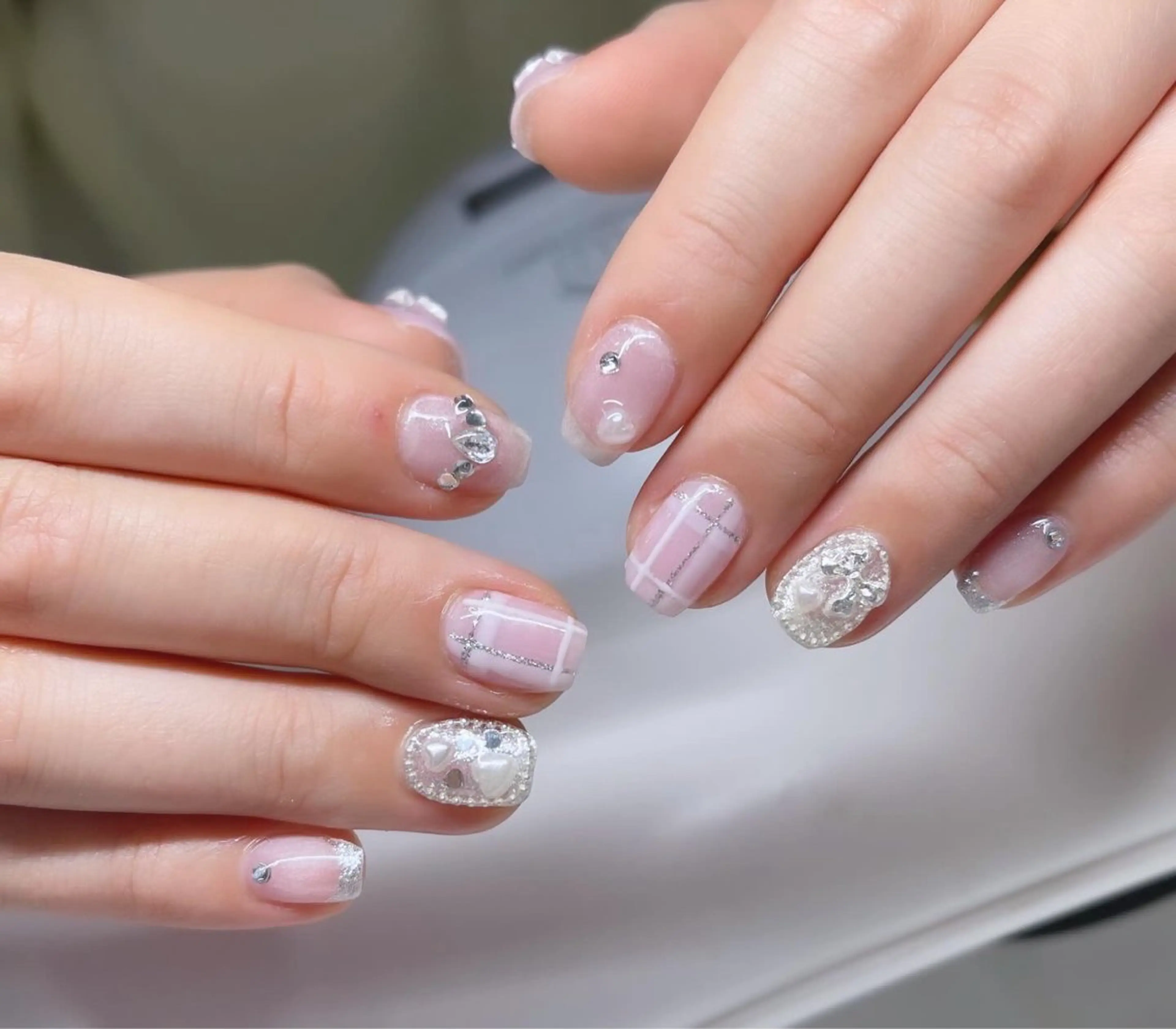 ネイル フレンチネイル ラメ(グリッター) ハンドネイル R@nail🫧町田 🫧らんのネイルデザイン