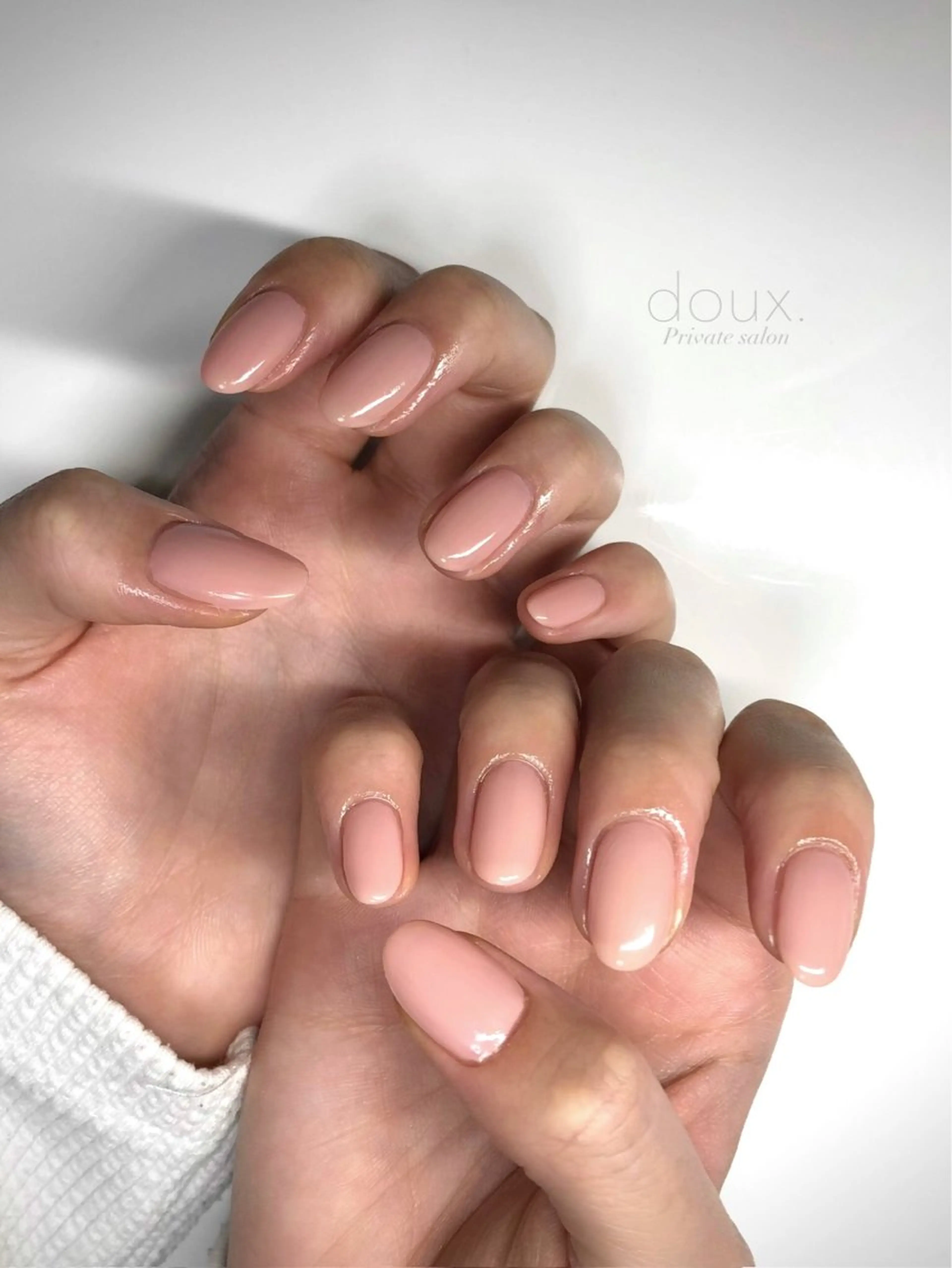ネイル 韓国ネイル ニュアンスネイル オフィスネイル ワンカラーネイル ピンク ハンドネイル doux. nailのネイルデザイン