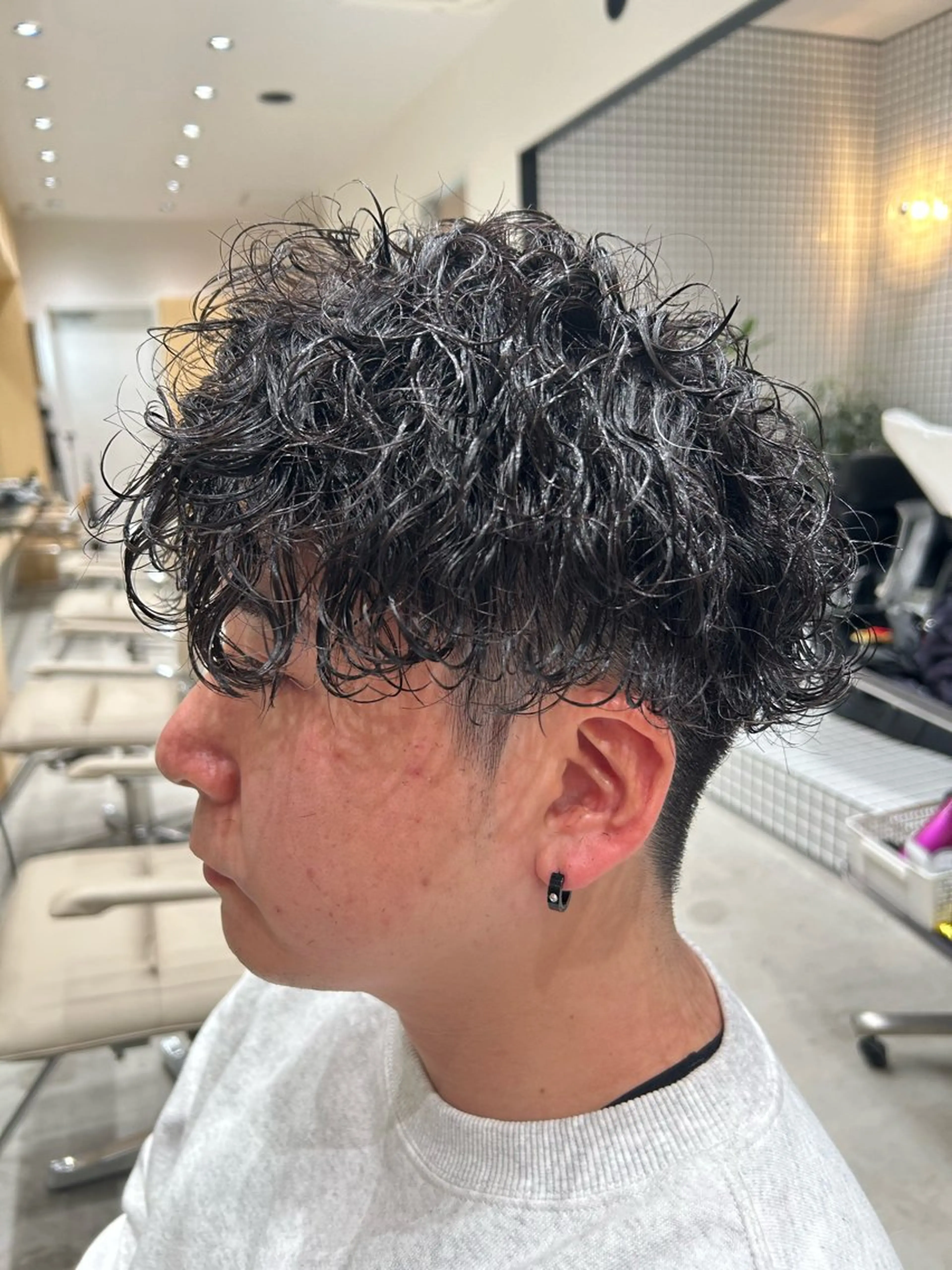 パーマ メンズ フェードカット メンズパーマ 波巻きパーマ 🐲ツイスパ🐲 フェード/龍のヘアスタイル