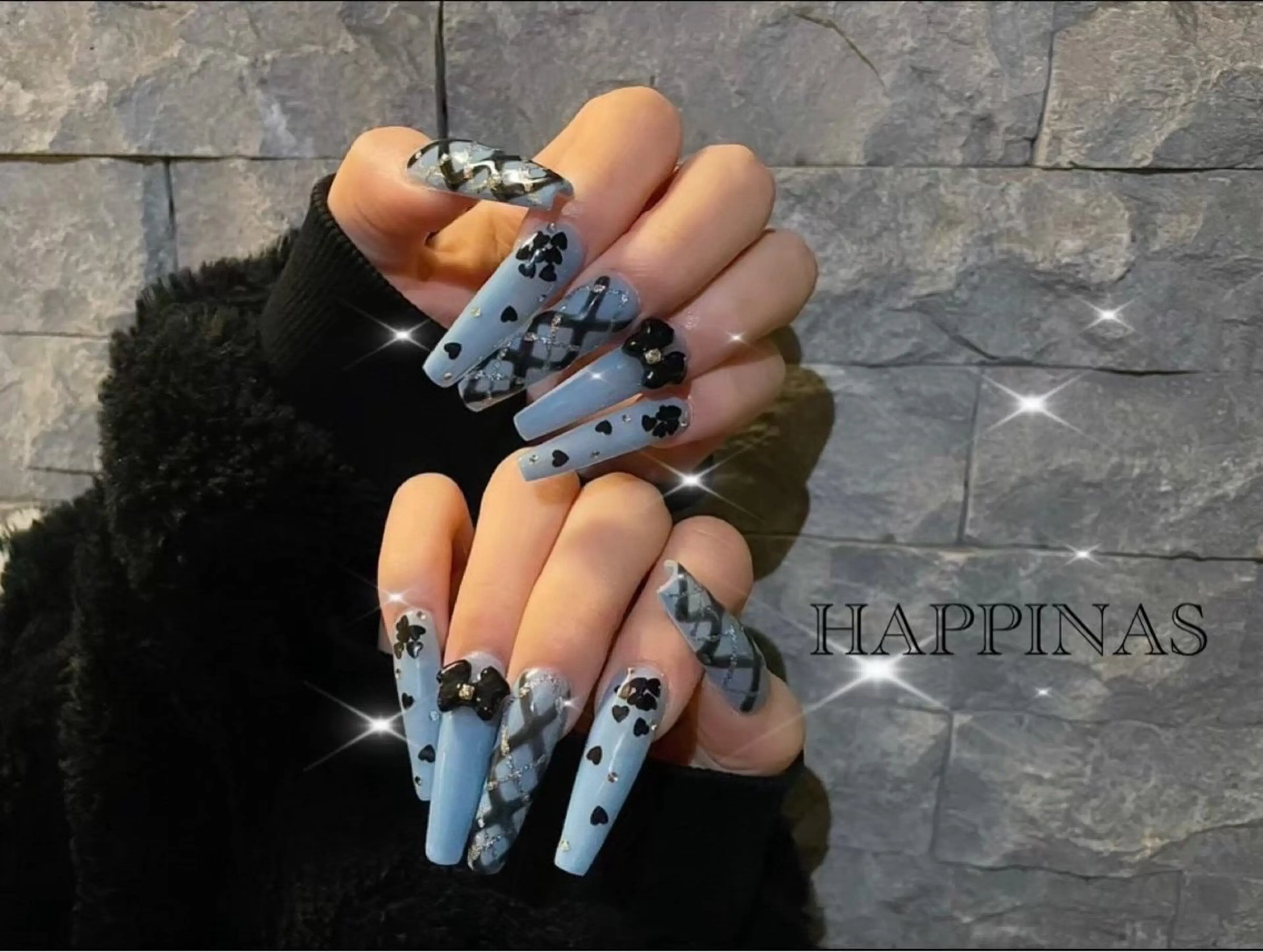 ネイル ブルー ハート キラキラネイル リボン スカルプネイル HAPPINAS ENAのネイルデザイン
