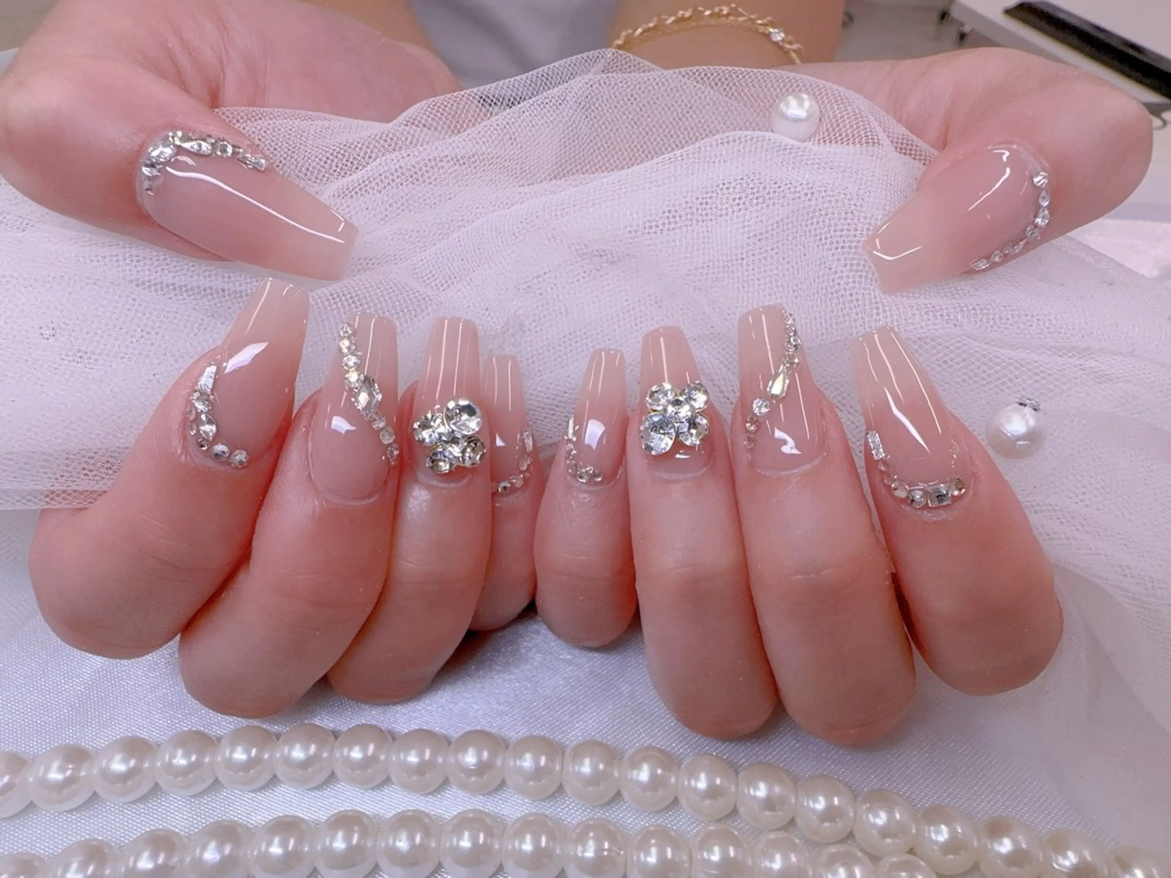 ネイル UMI ネイルサロン新宿🎀のネイルデザイン