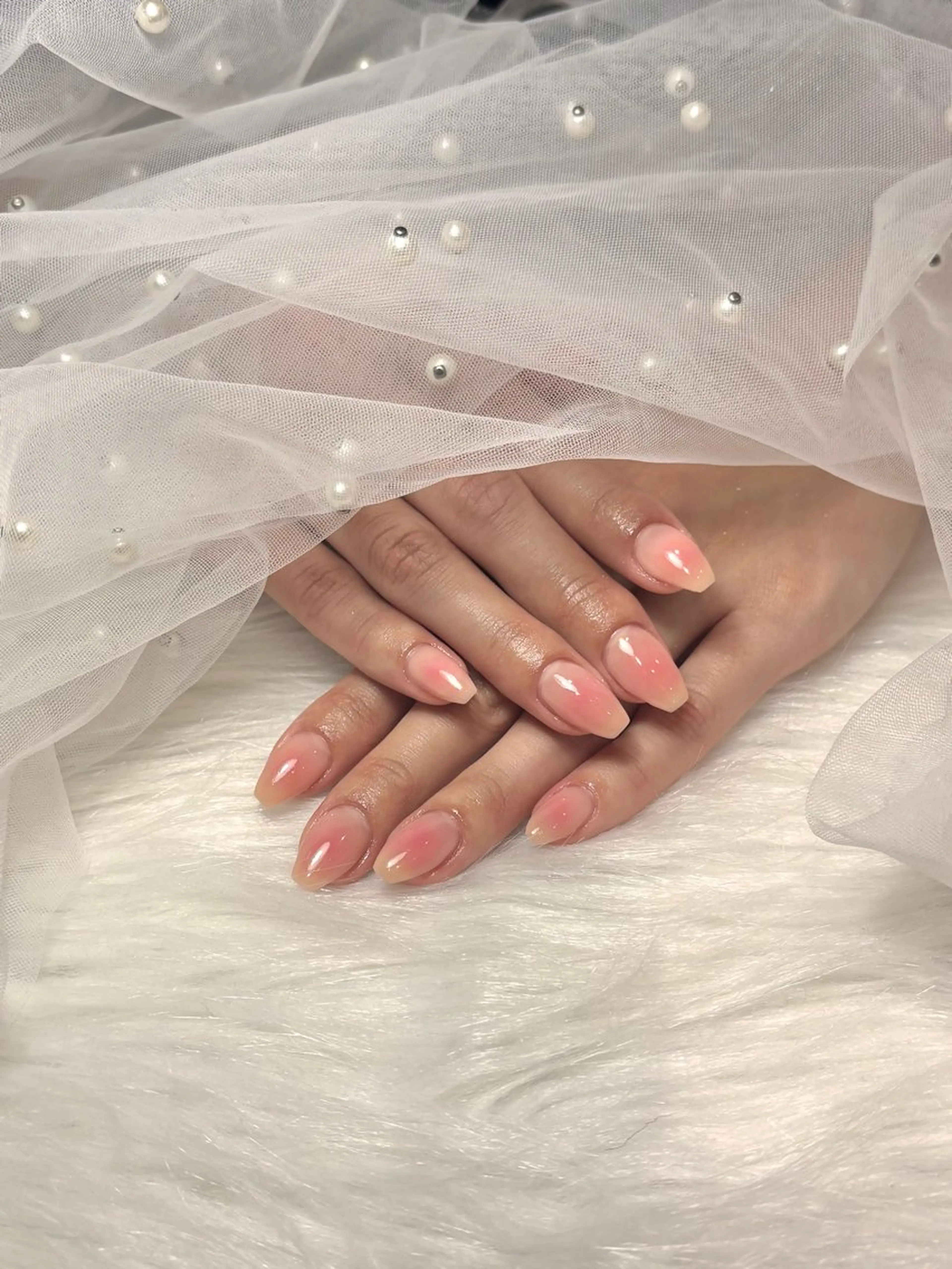 ネイル チークネイル ハンドネイル kokomi 🧸のネイルデザイン