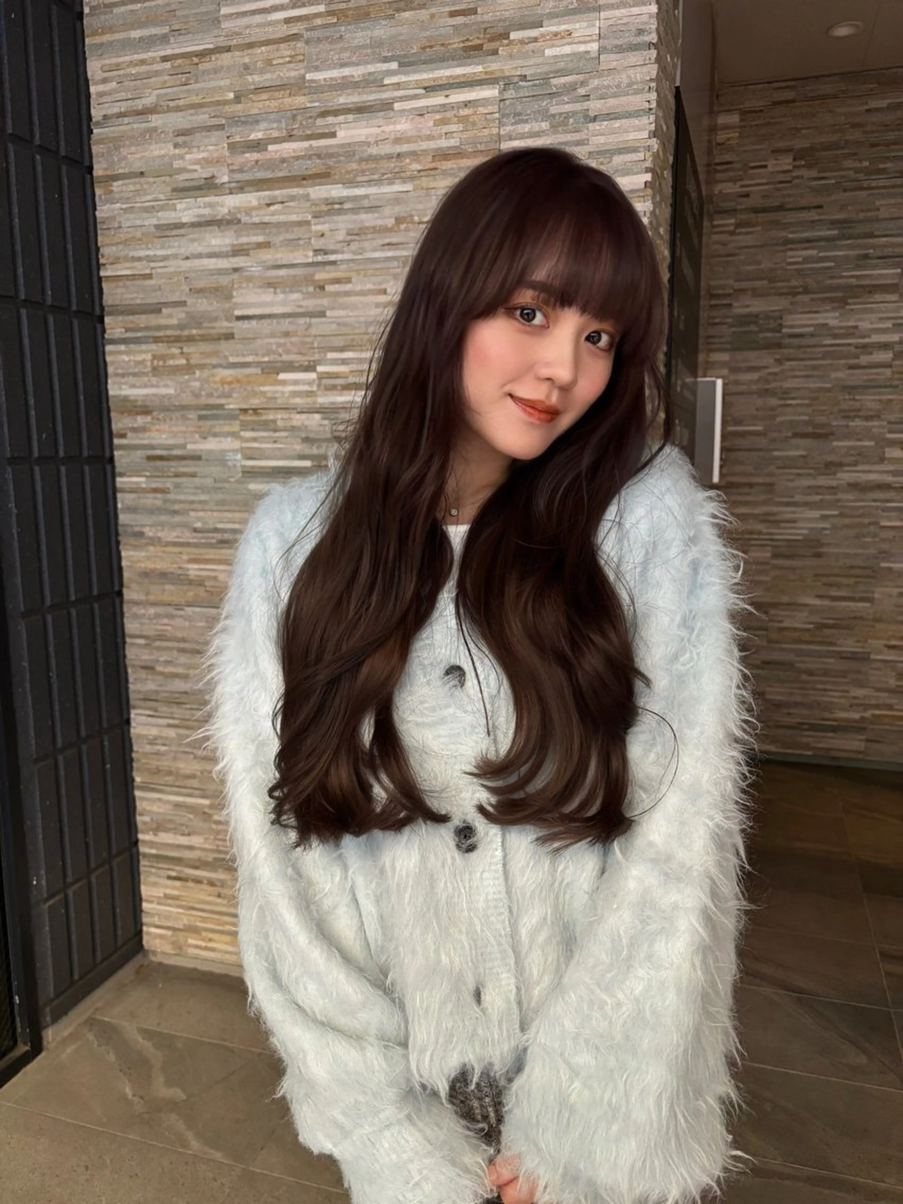 ロング 顔まわりレイヤー レイヤーカット カット ヘアカラー トリートメント レイヤーカット🎀 kanaのヘアスタイル