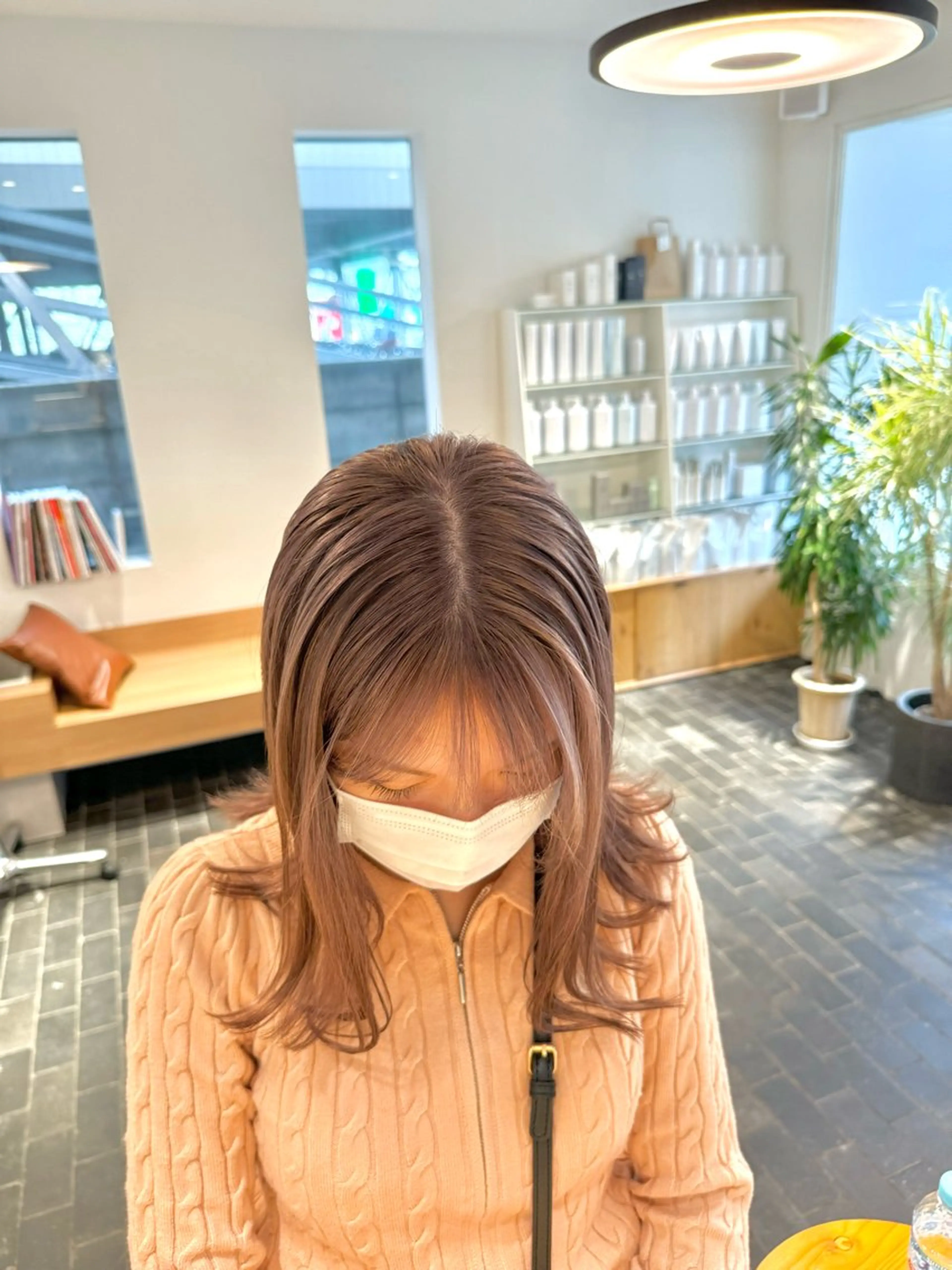 セミロング 宮澤弘一/大宮/ 髪質改善/完全個室のヘアスタイル