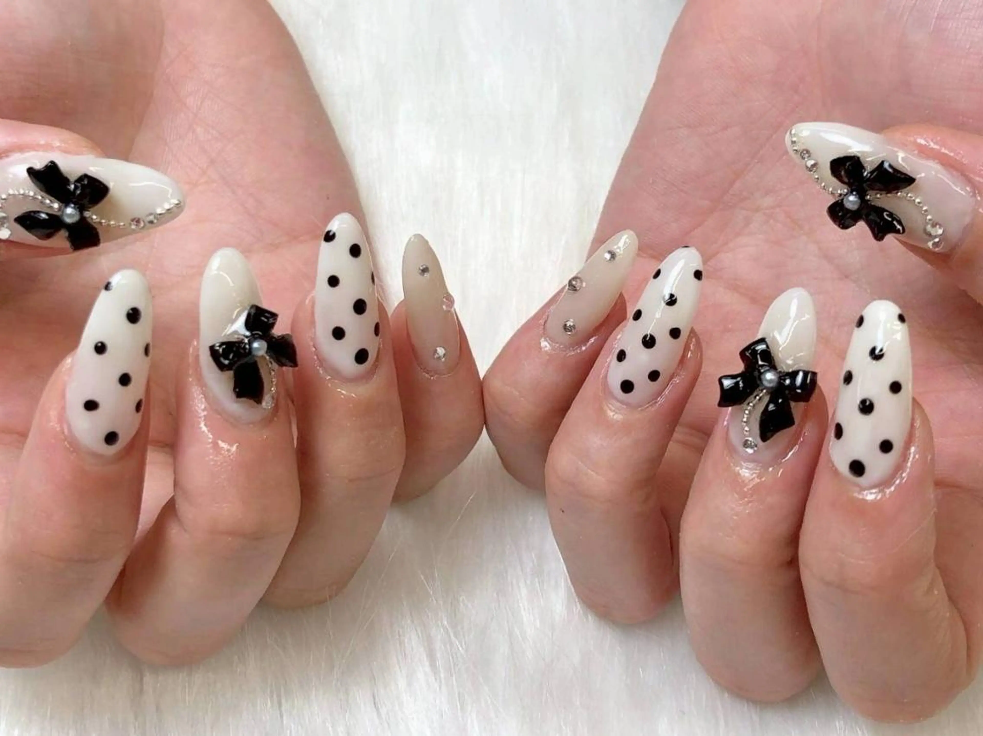 ネイル ジェルネイル 韓国ネイル マグネットネイル 持ち込み オフィスネイル ハンドネイル Nails by AN.*✧のネイルデザイン