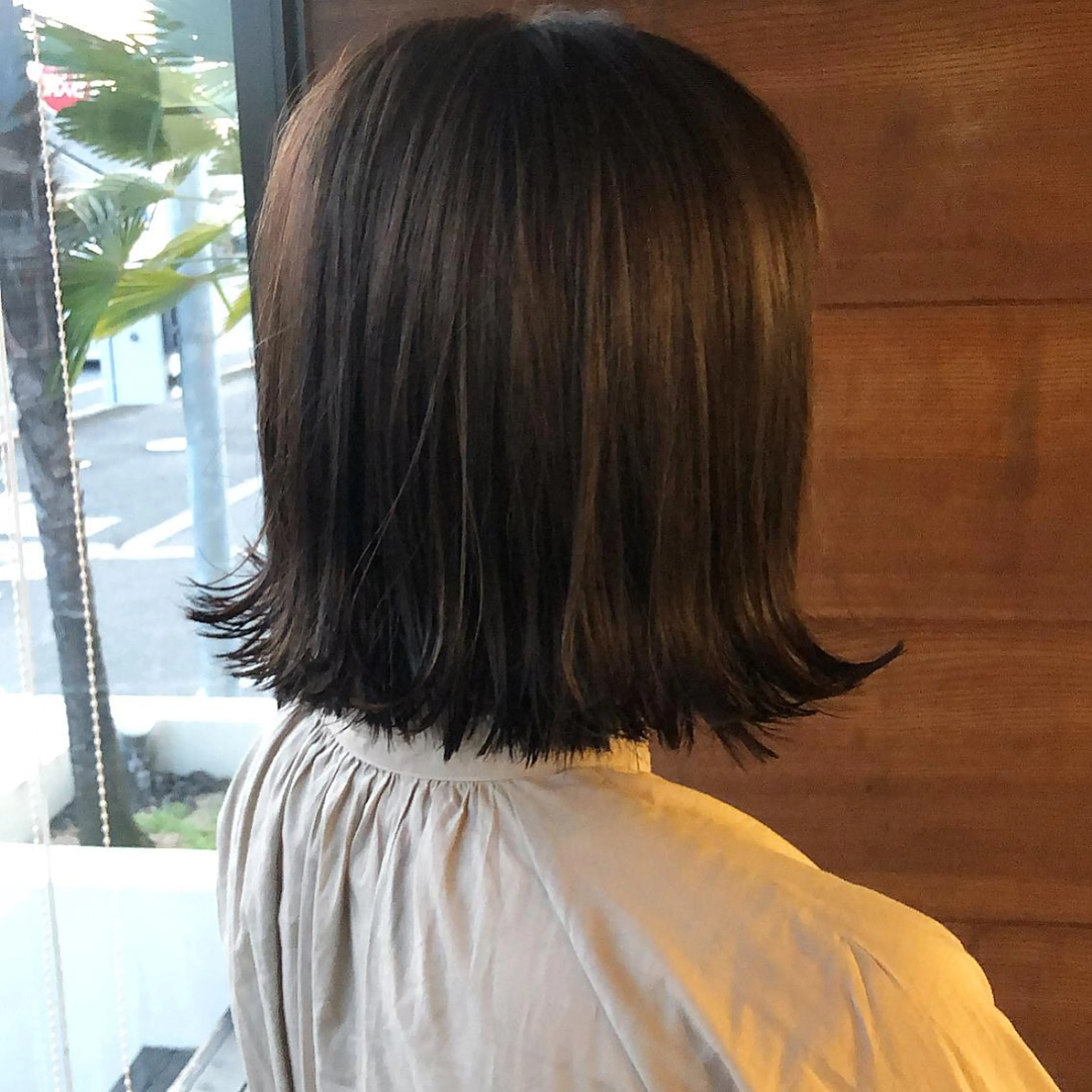 ミディアム 外ハネヘア geep Ryoyaのヘアスタイル