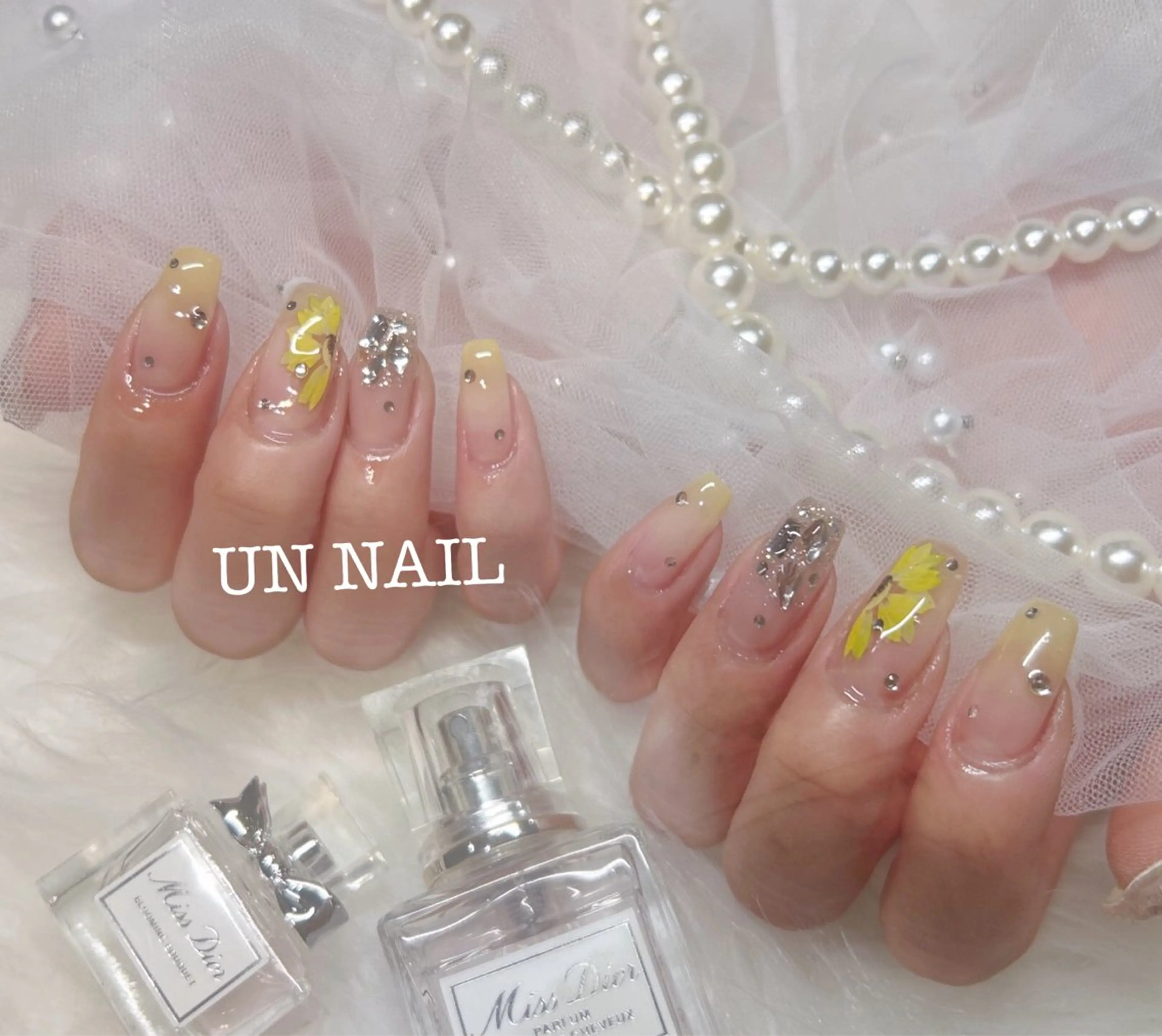 ネイル ハンドネイル UN NAILのネイルデザイン