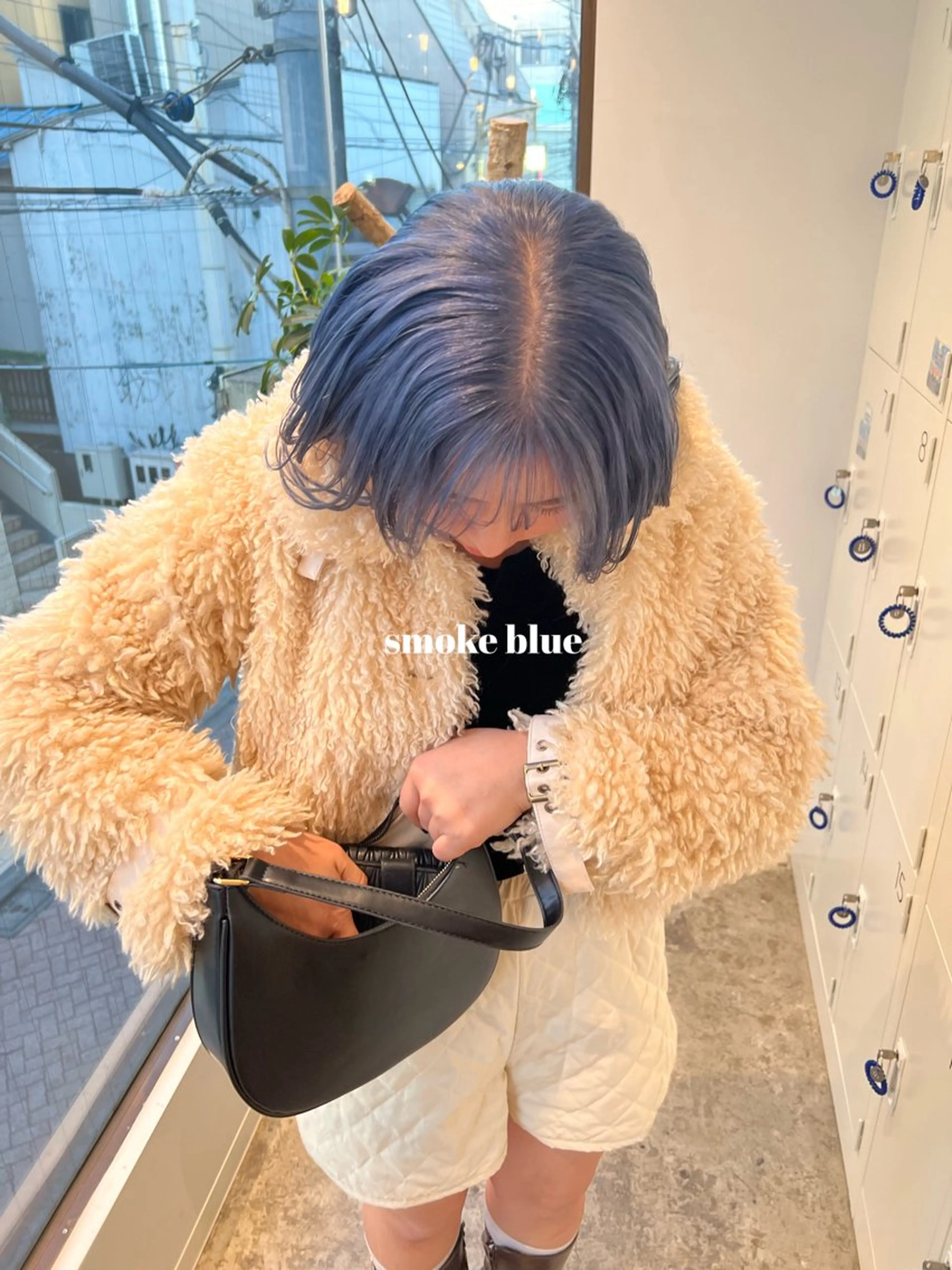 ミディアム カラー ブリーチ ブルーカラー シルバー ヘアカラー Kana 🍋 ハイトーン【高円寺】のヘアスタイル