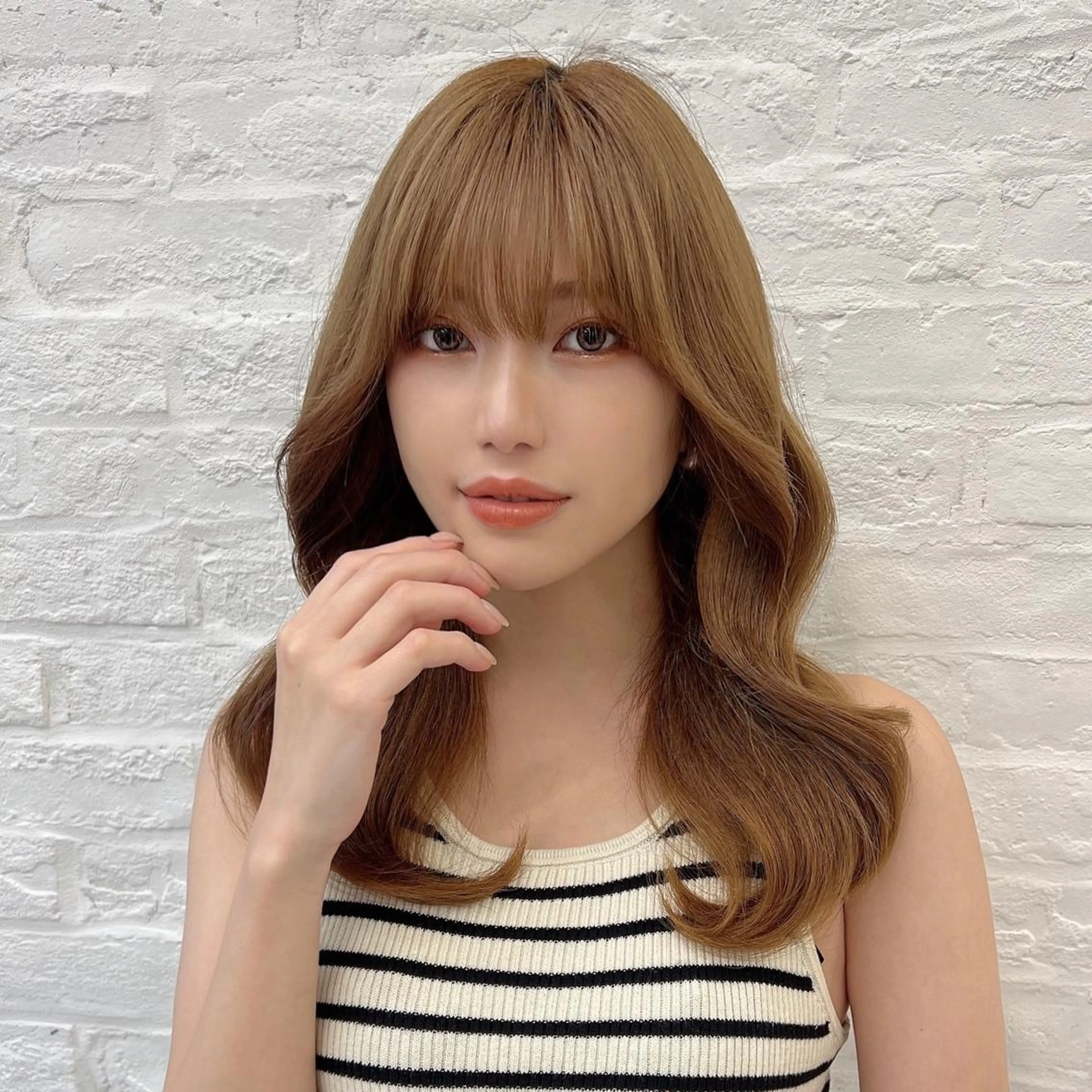 セミロング カラー 韓国ヘア♡ 顔まわりカットayaのヘアスタイル