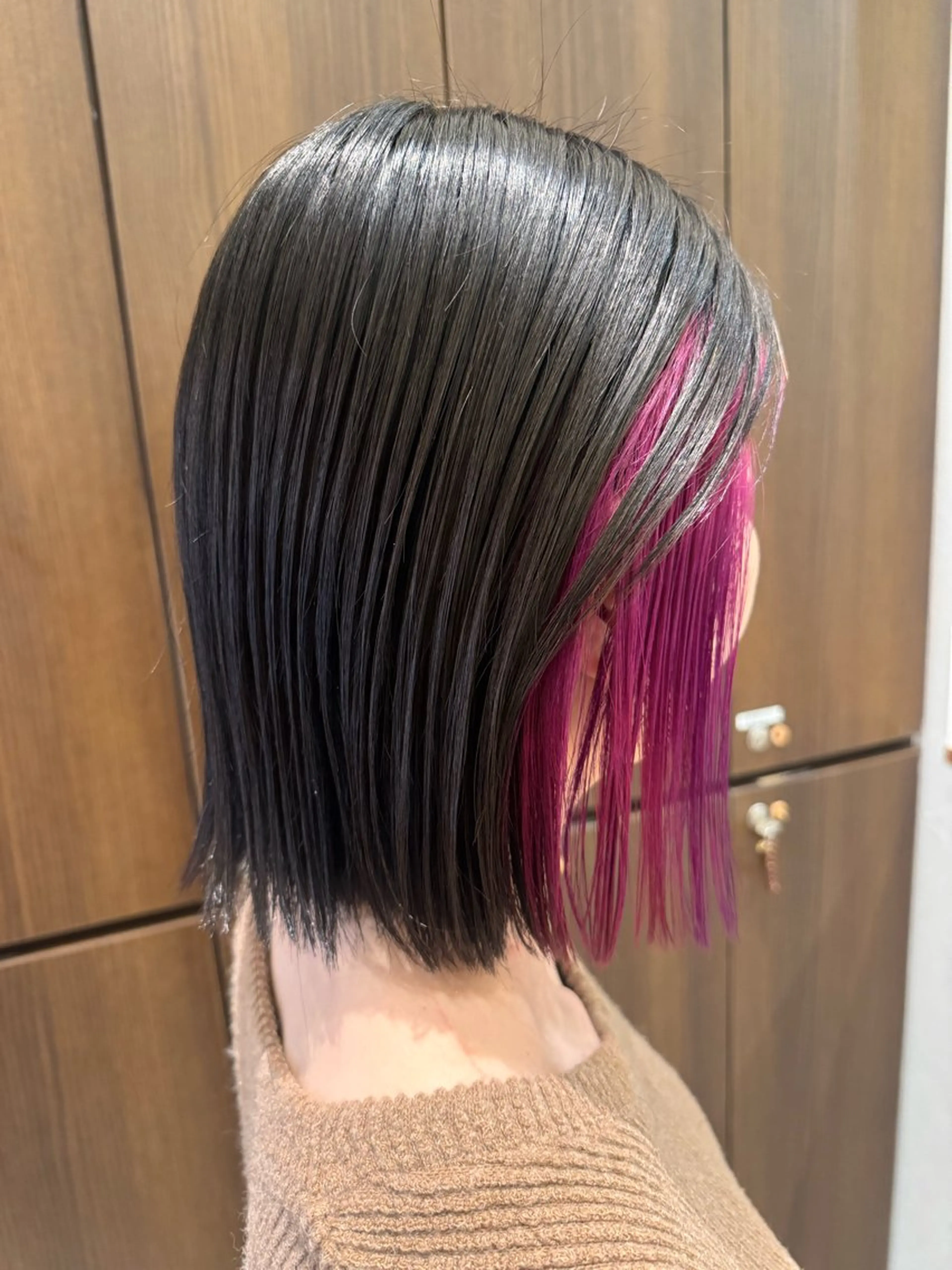 ミディアム カラー カシス インナーカラー ピンクカラー パープルカラー ヘアカラー 🌻井上 マリー🌻のヘアスタイル