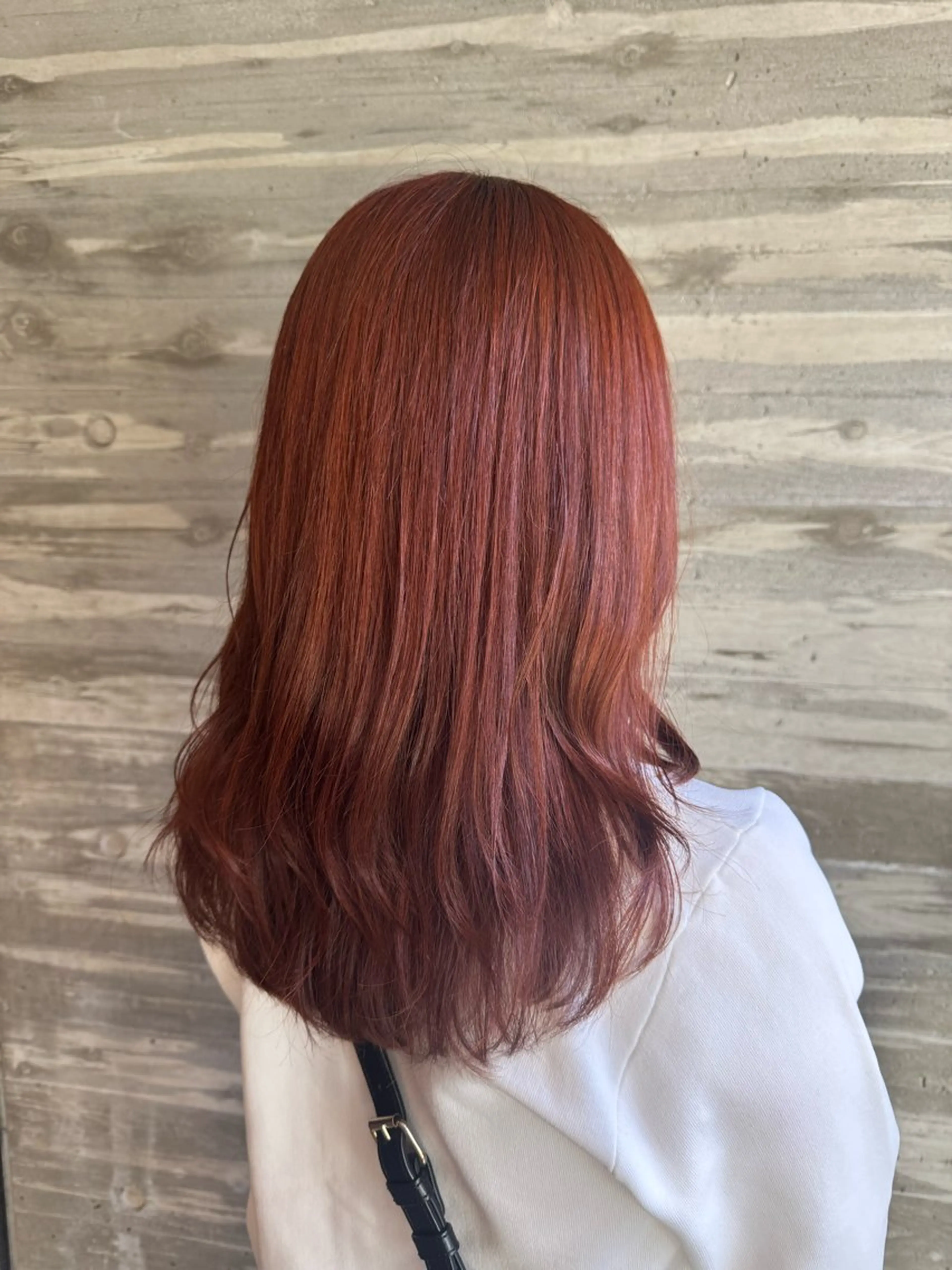 セミロング カット ヘアカラー トリートメント 大人可愛い♡コテ巻き パーマ🌼杉田 萌恵のヘアスタイル