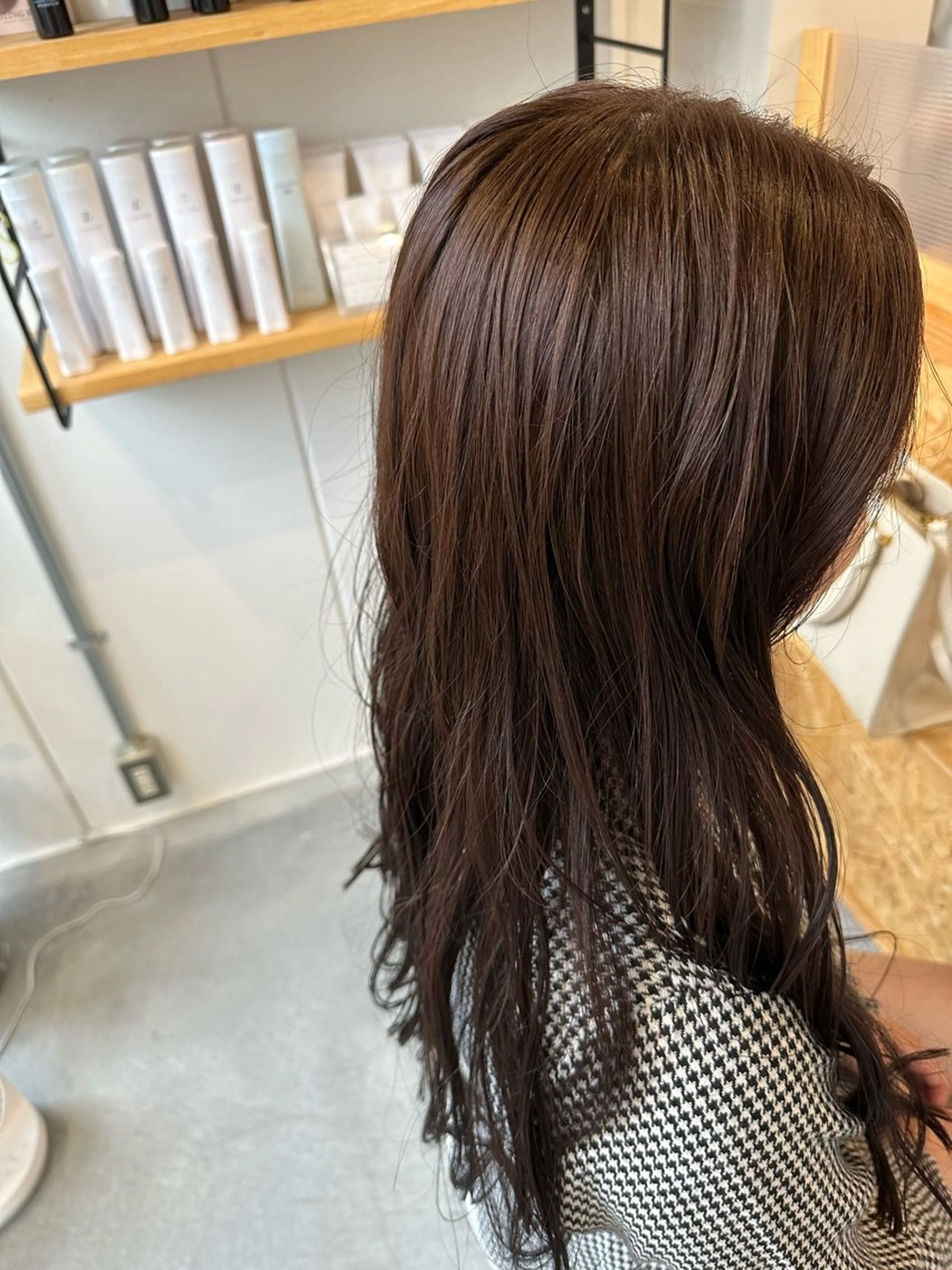 ロング カラー ブラウンカラー ヘアカラー 松本 莉央のヘアスタイル