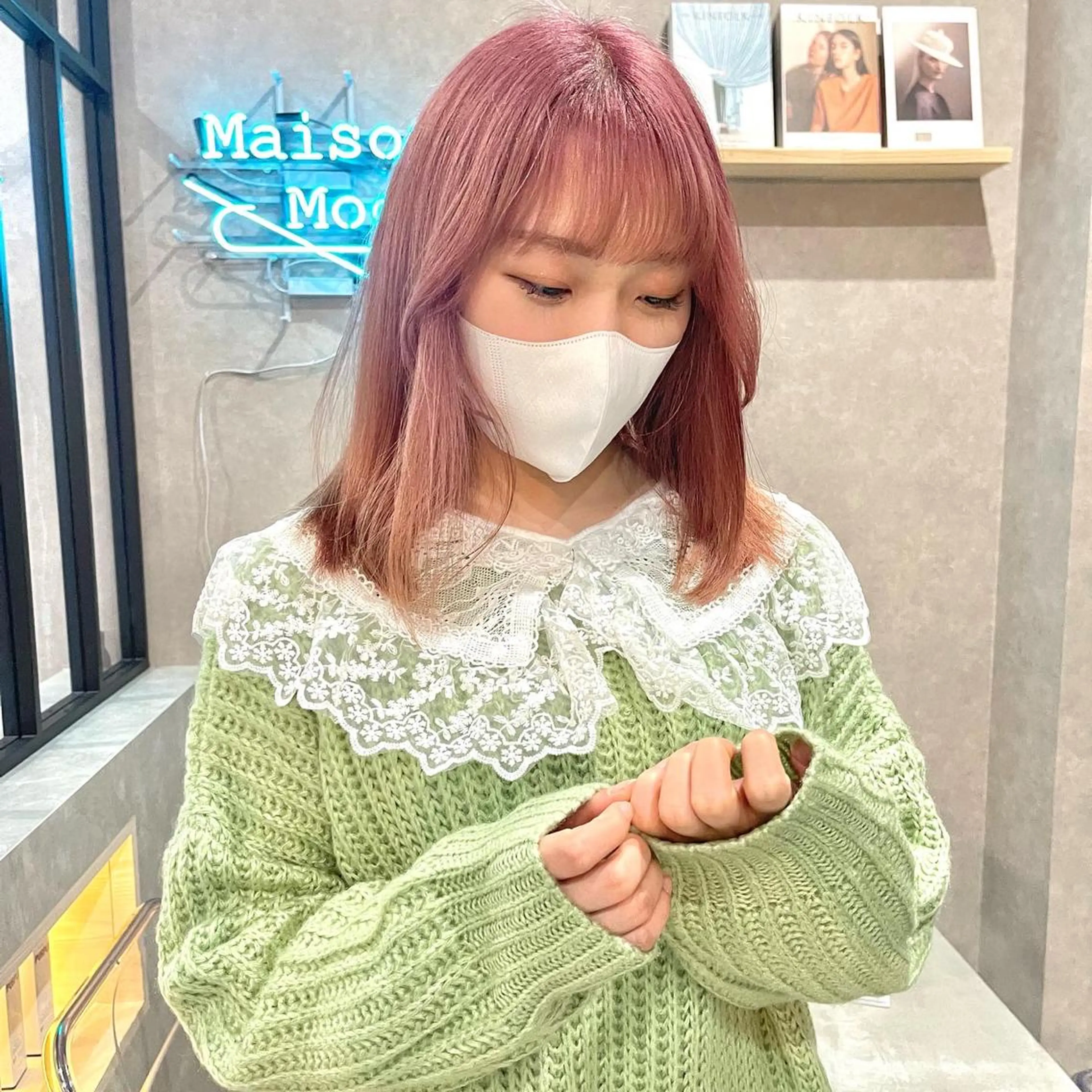 セミロング カラー カット ヘアカラー トリートメント 一ノ瀬 暁のヘアスタイル