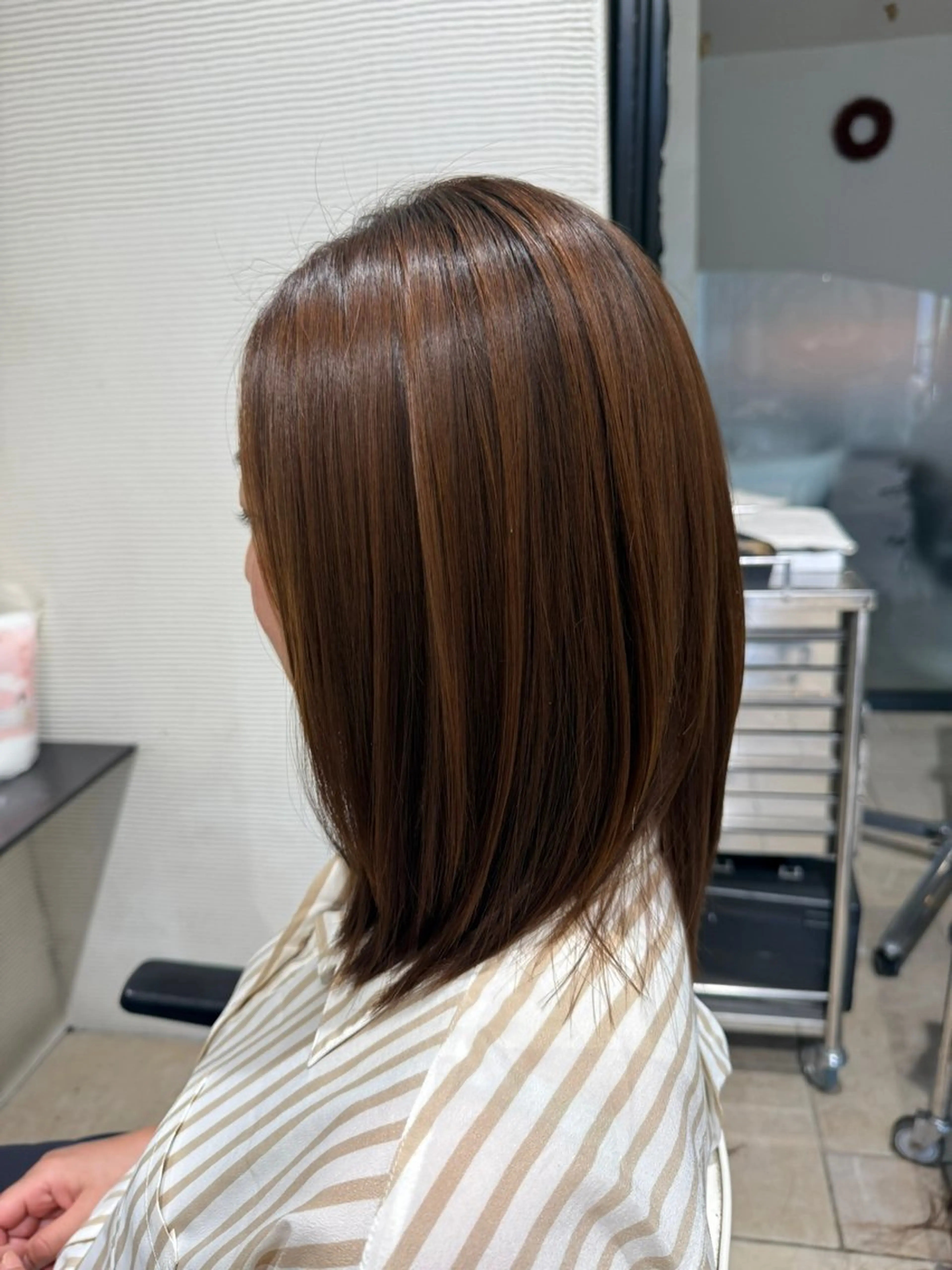 ミディアム パーマ 藤本 理愛のヘアスタイル