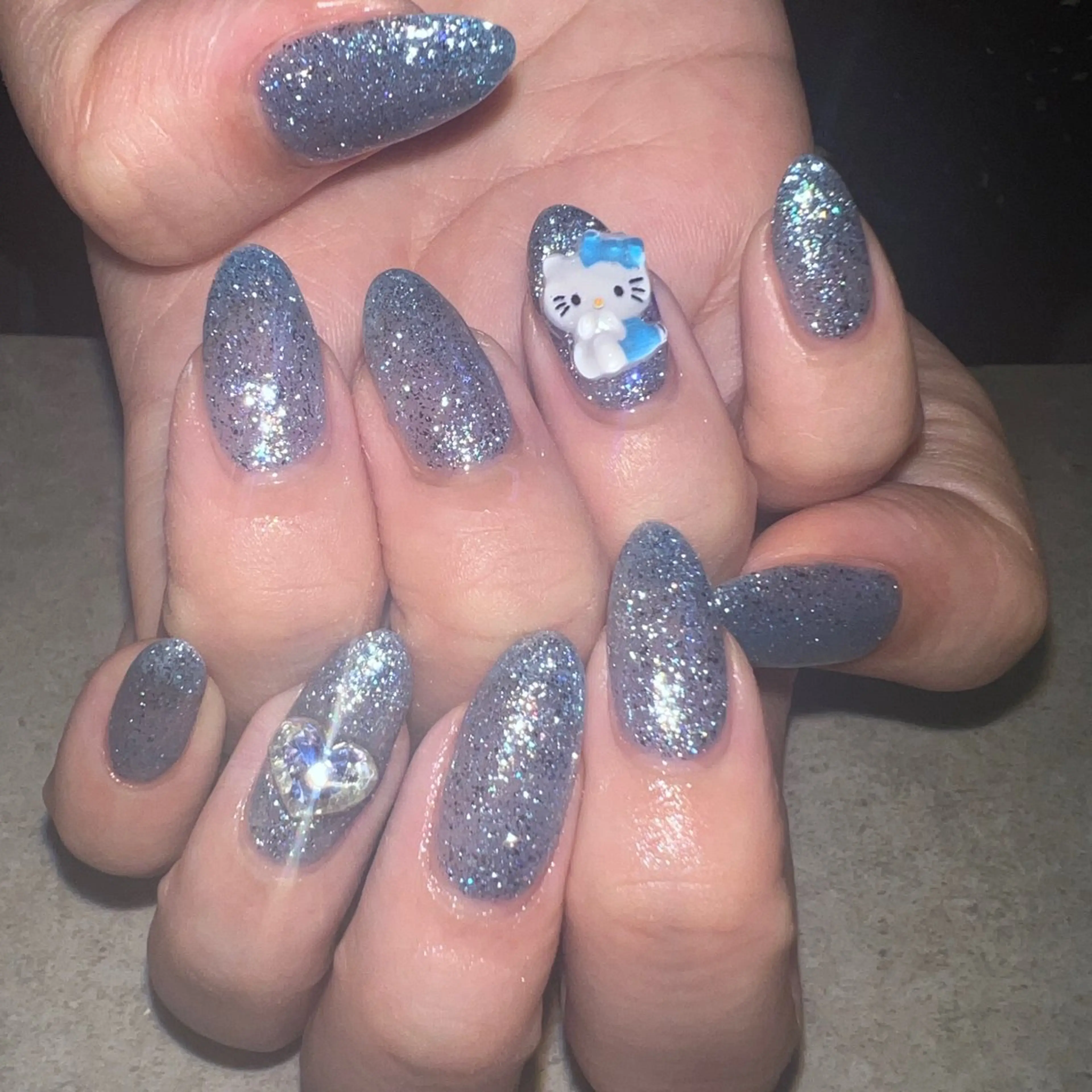 ネイル ハンドネイル ハンドケア Allma Nailのネイルデザイン