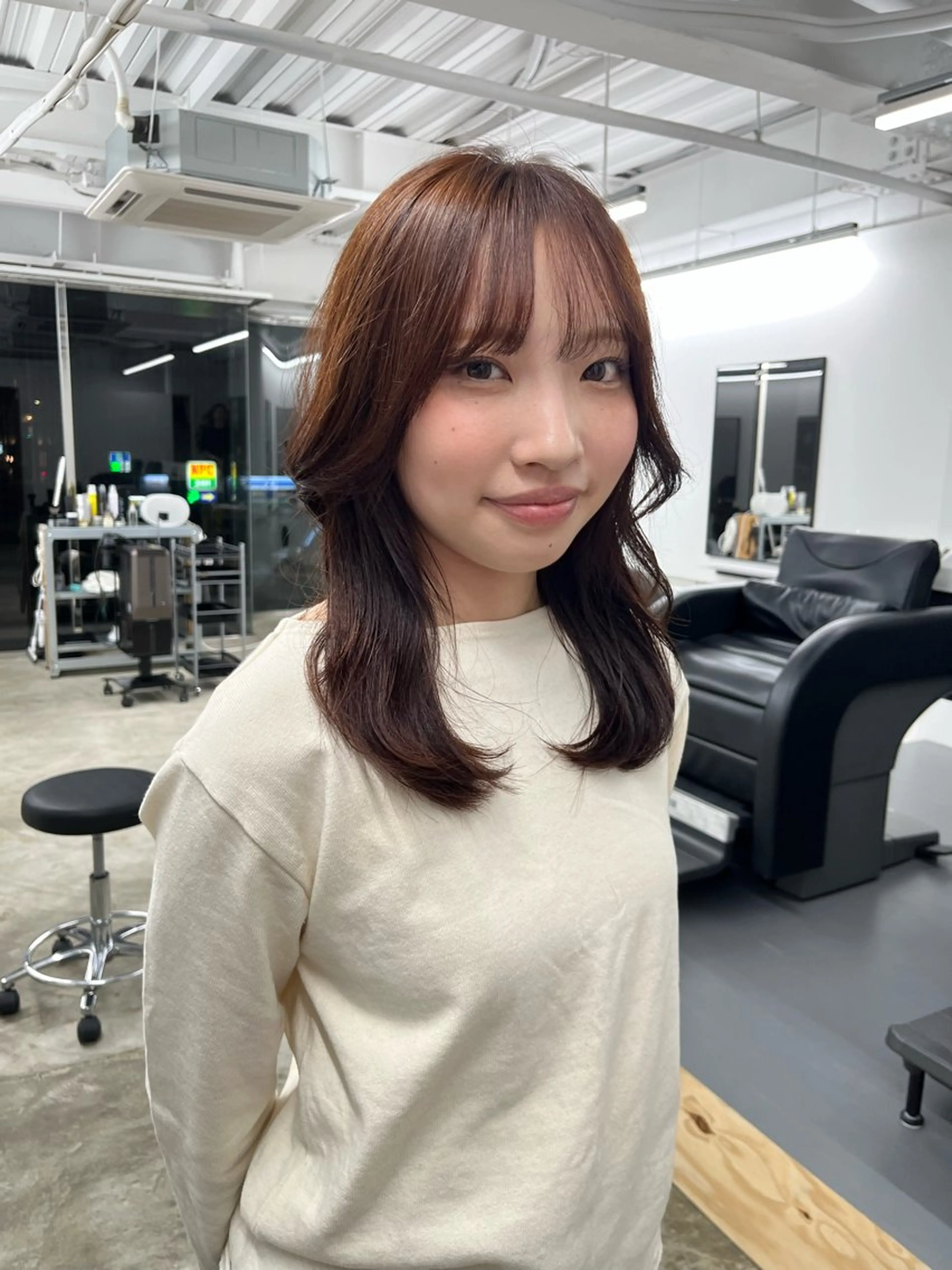 ミディアム ヘアカラー 酒井 美里のヘアスタイル