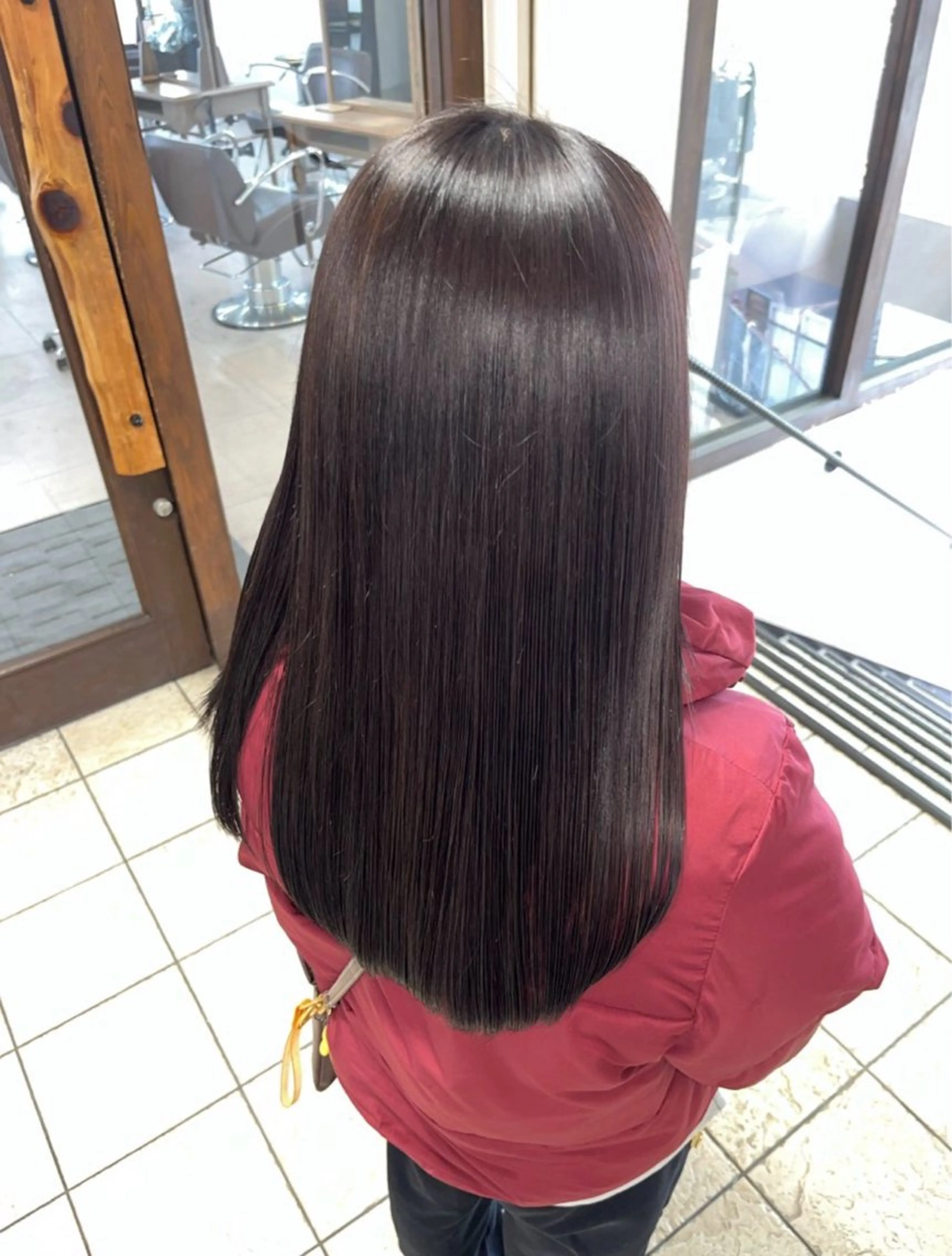 セミロング 川口 南瑠のヘアスタイル