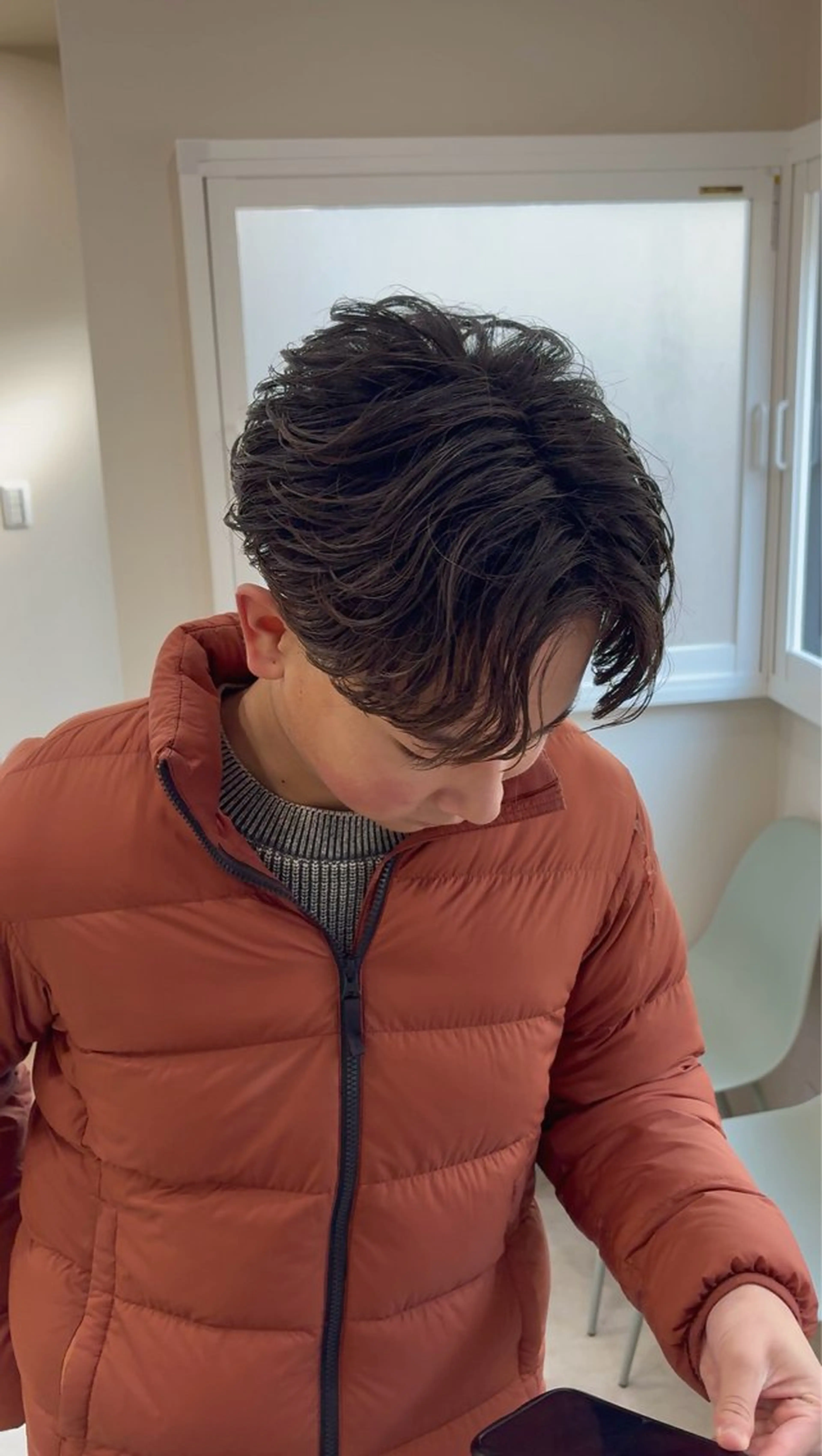 ミディアム パーマ メンズ ミディアムパーマ センターパート フェザーパーマ メンズパーマ 学生（メンズ向け） hair salon Ranun所属・年間指名数1000↑ 🔥メンズ特化/武蔵のヘアスタイル