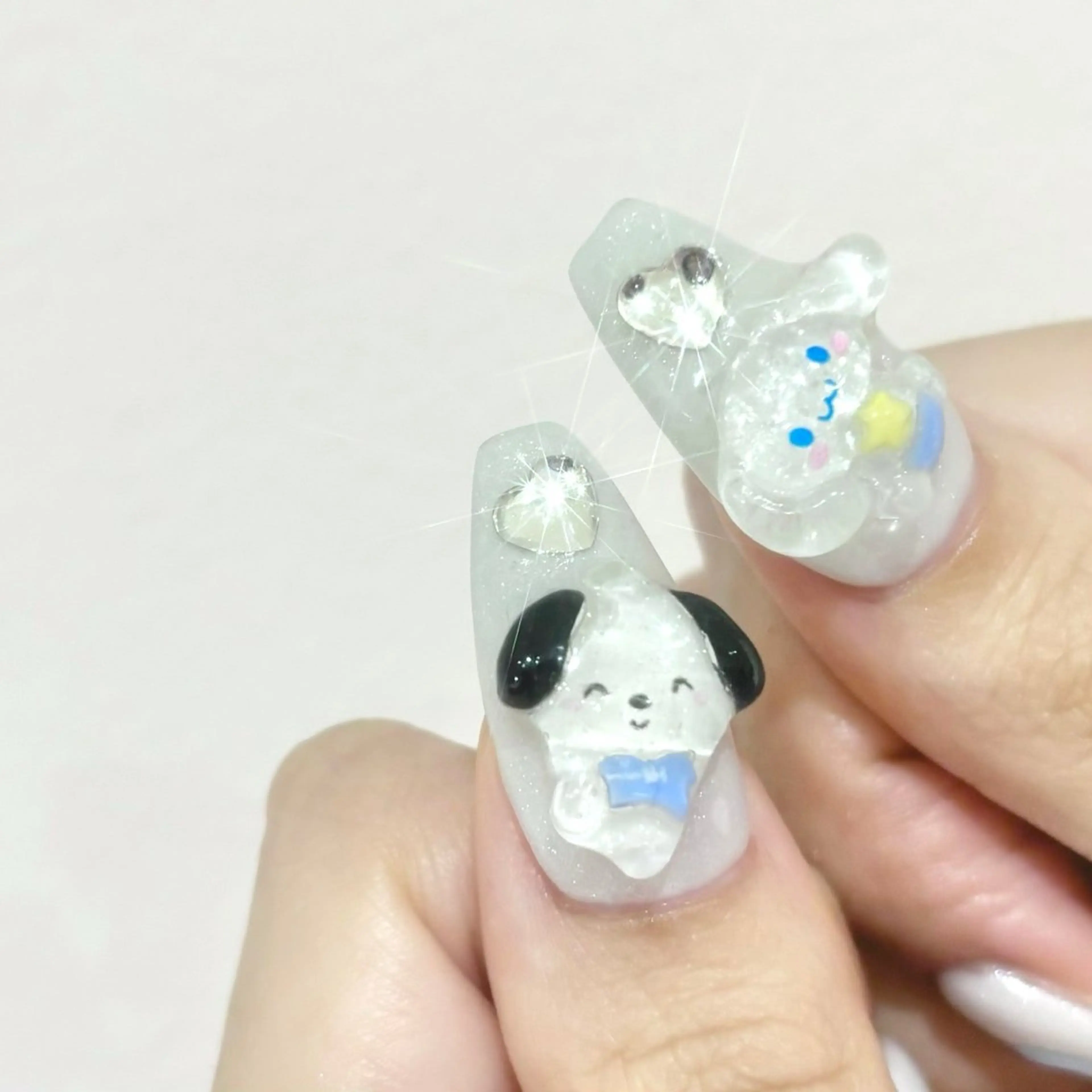 ネイル émure. パラジェル認定サロンのネイルデザイン