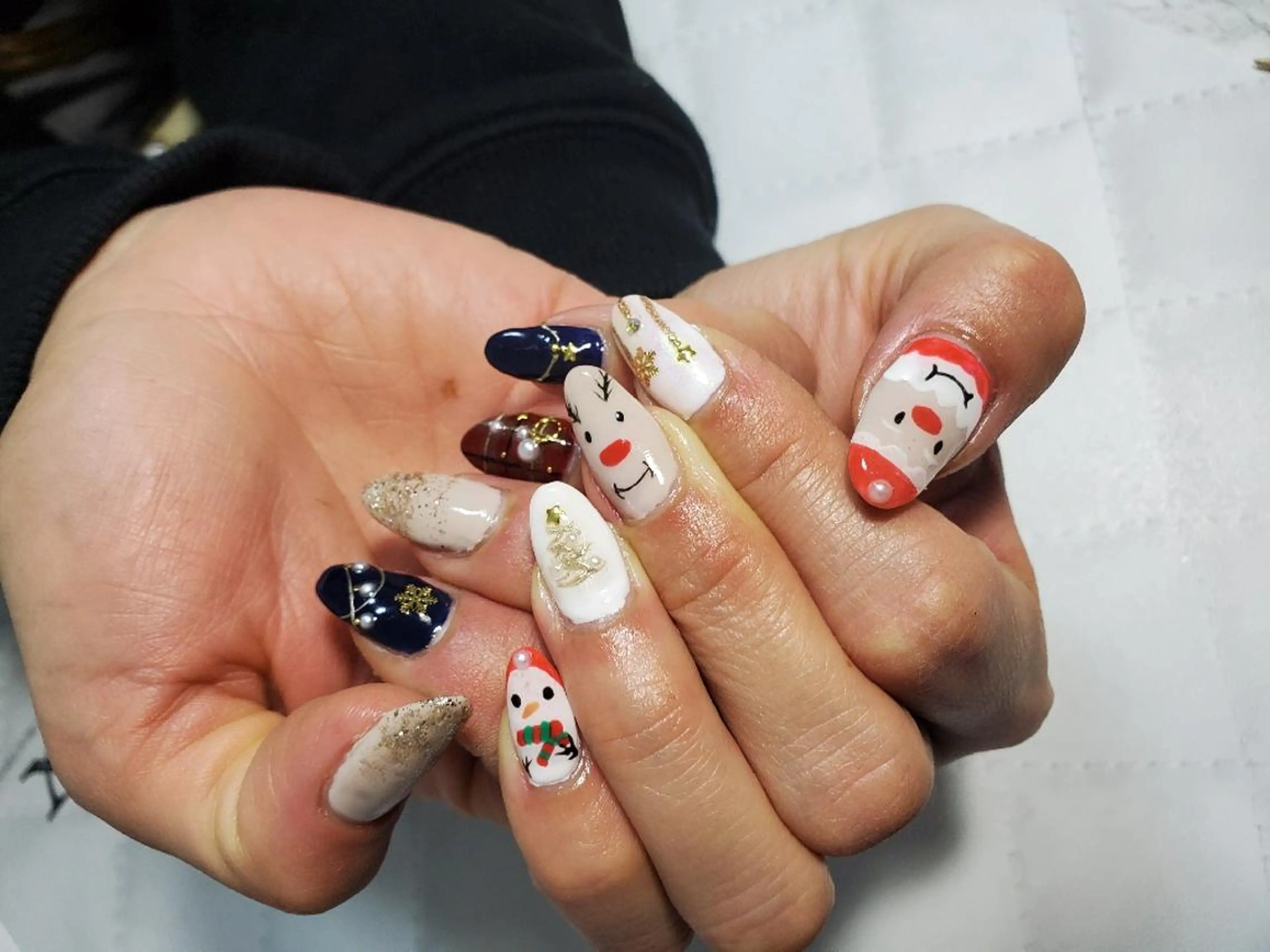 ネイル アートネイル 冬ネイル クリスマス 松橋 愛のネイルデザイン