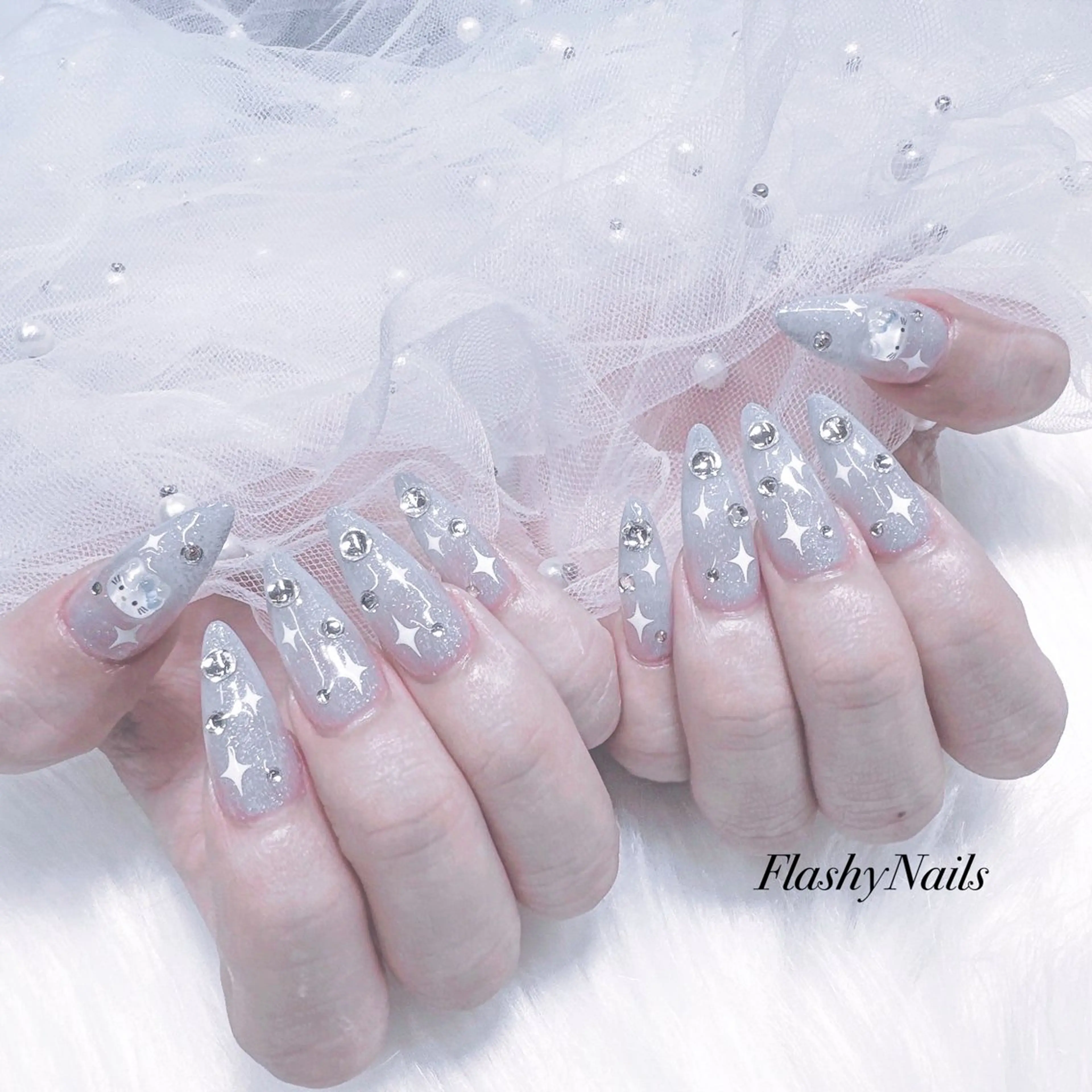 ネイル Flashy Nailsのネイルデザイン