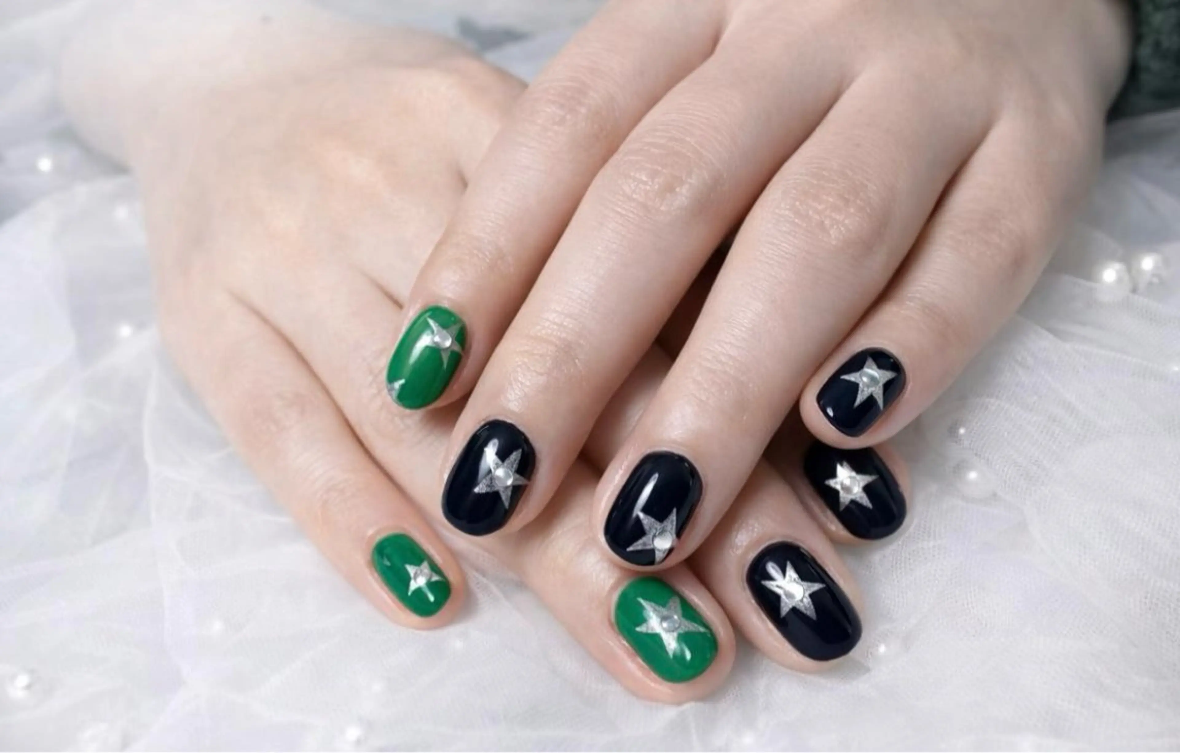 ネイル MoonHi Nail 朝霞台のネイルデザイン