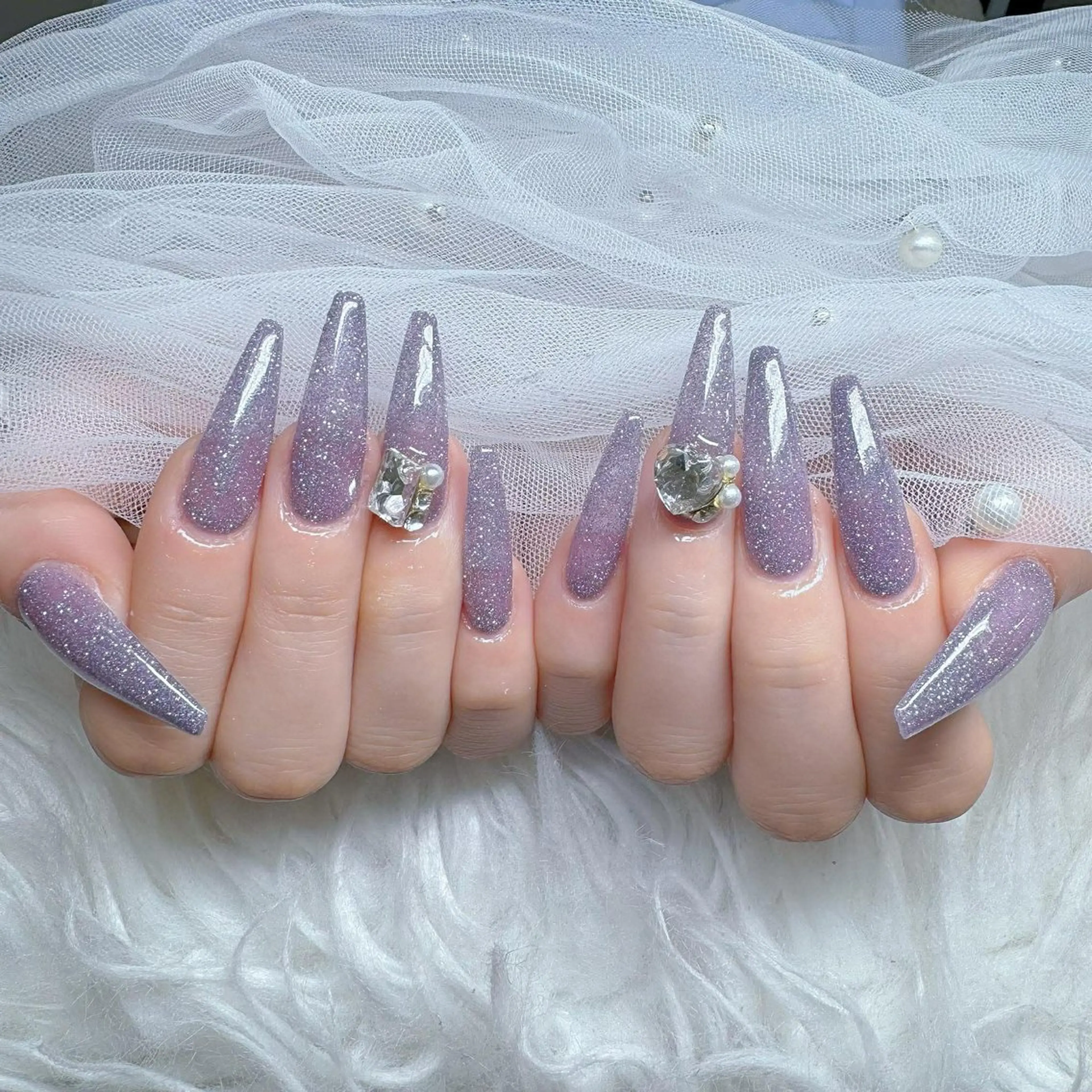 ネイル フットネイル フレンチネイル グラデーション 韓国ネイル ロングネイル qyn qynのネイルデザイン