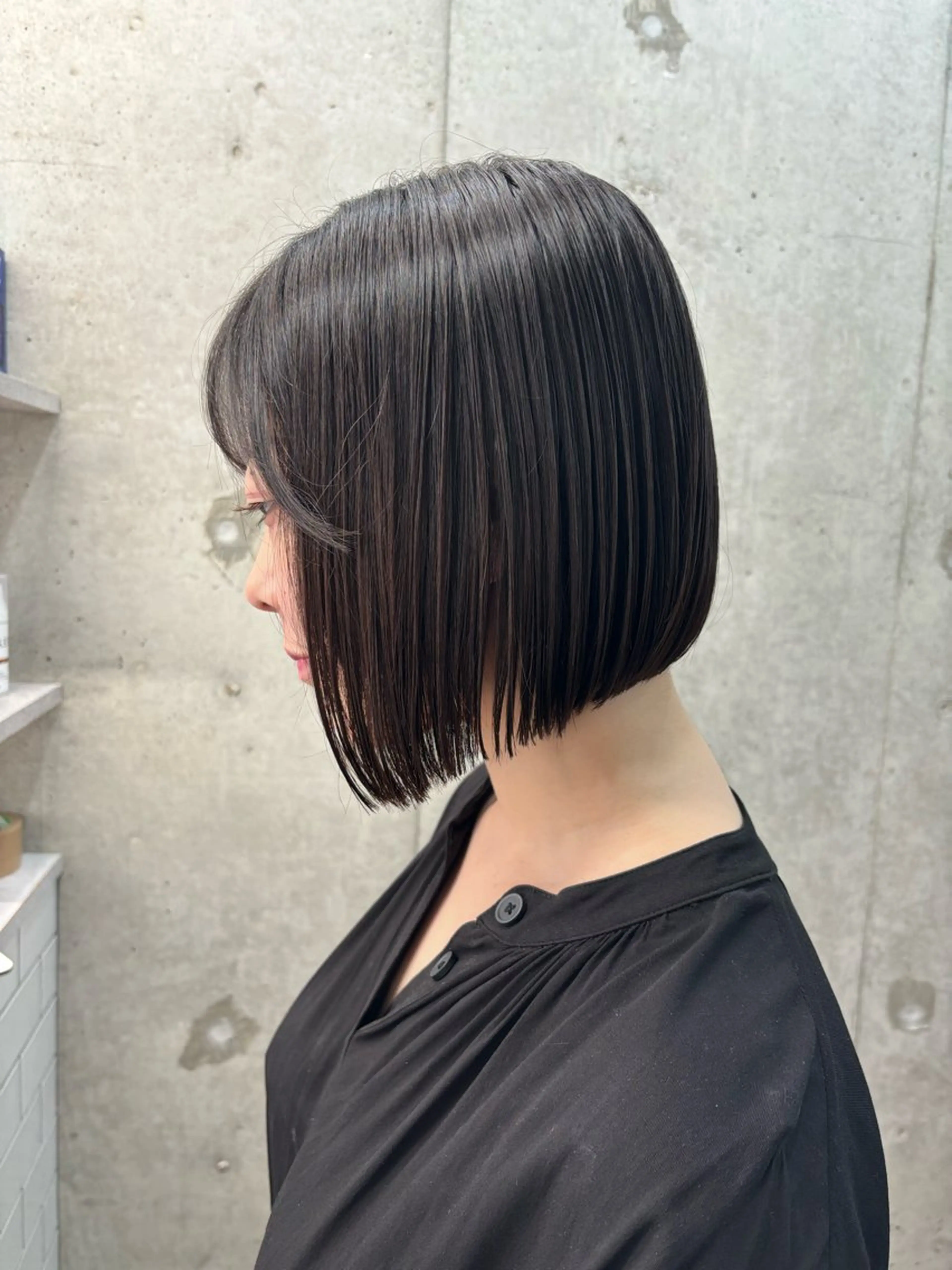 ショート カラー 前下がりボブ ボブ 井上 光のヘアスタイル