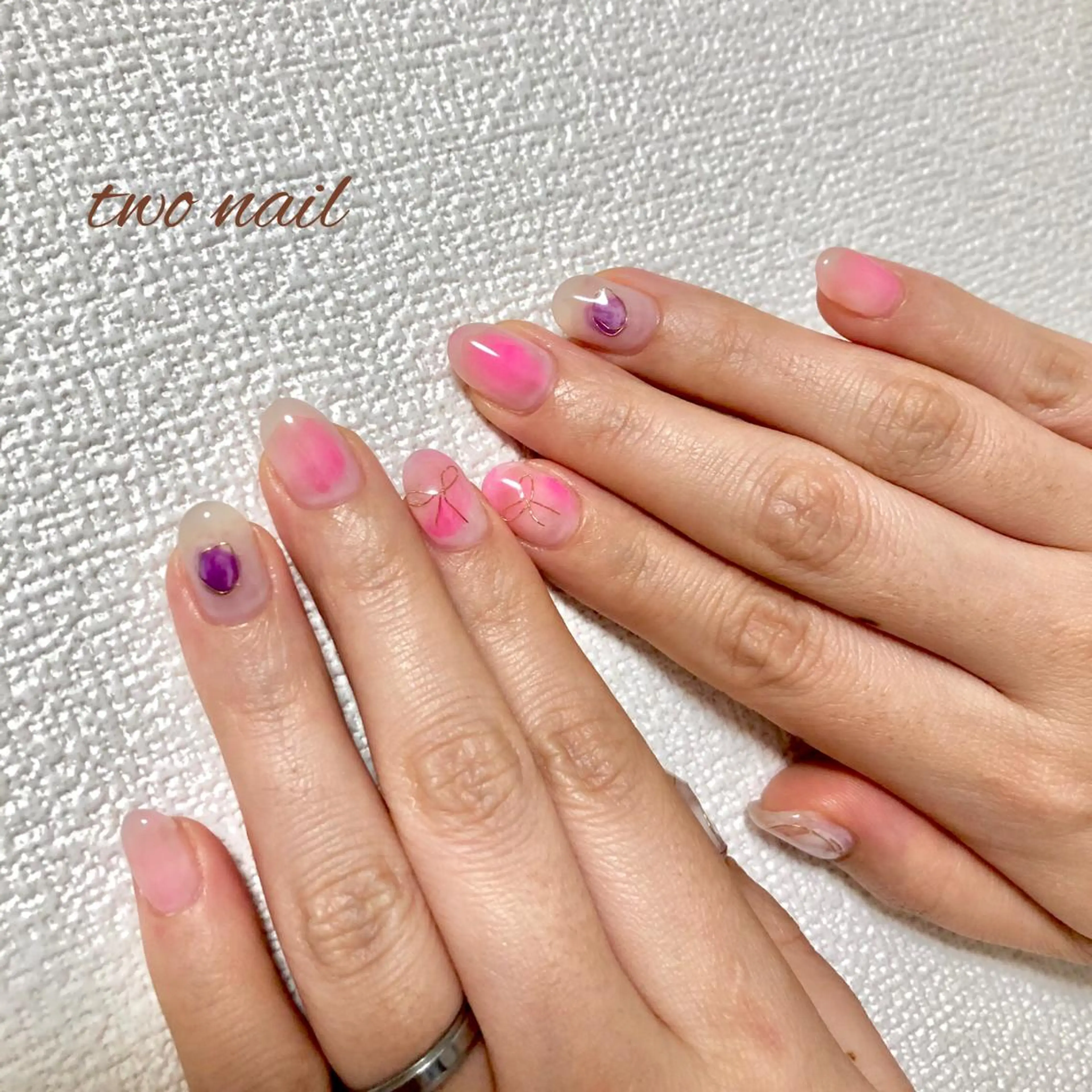 ネイル アートネイル フットネイル ハート 持ち込み ニュアンスネイル two nailのネイルデザイン