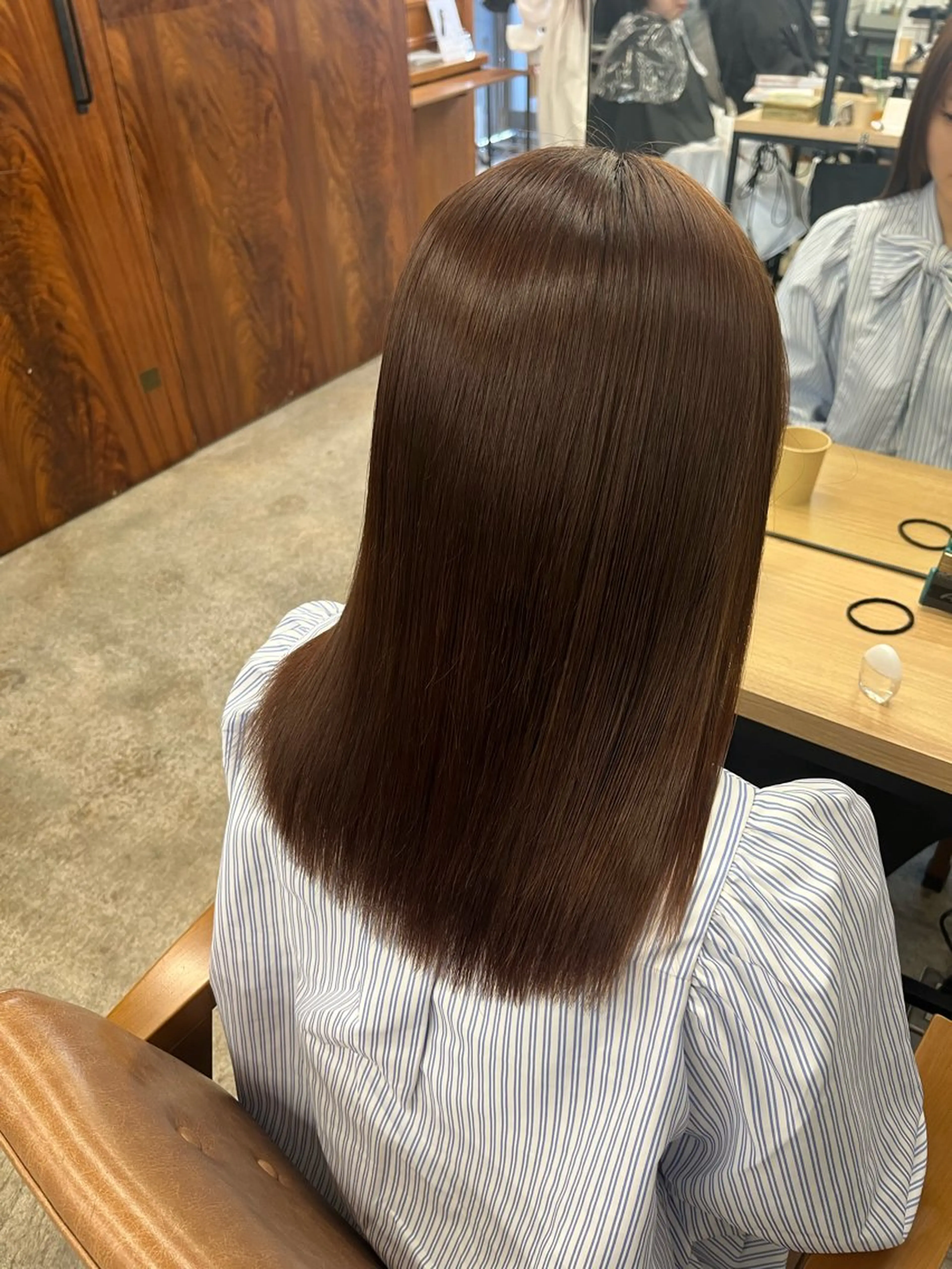 カット ヘアカラー 縮毛矯正 トリートメント ブリーチカラー×艶 🍨mihoのヘアスタイル