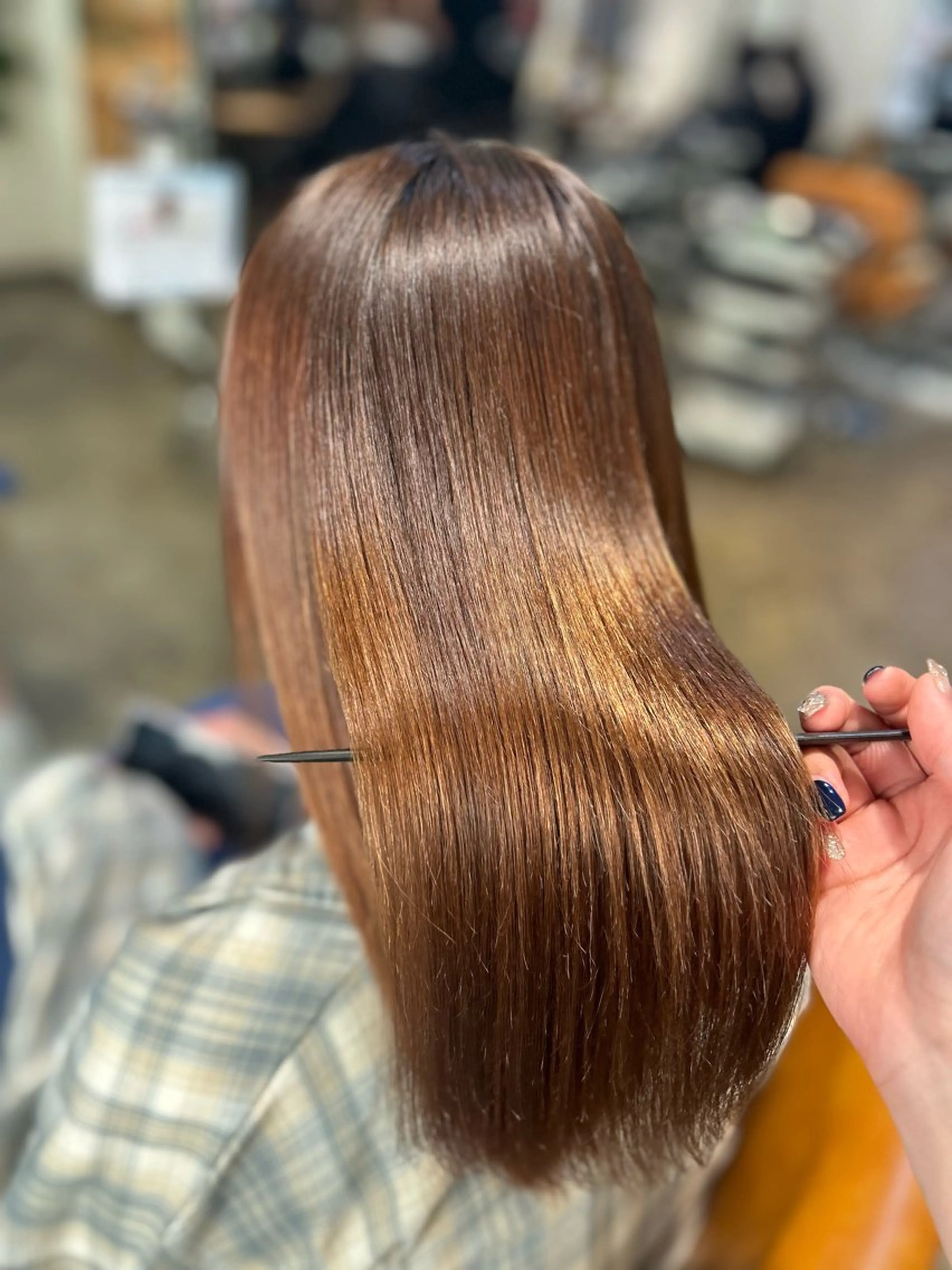 セミロング 縮毛矯正 艶髪/レイヤー 🦋MIYUUのヘアスタイル