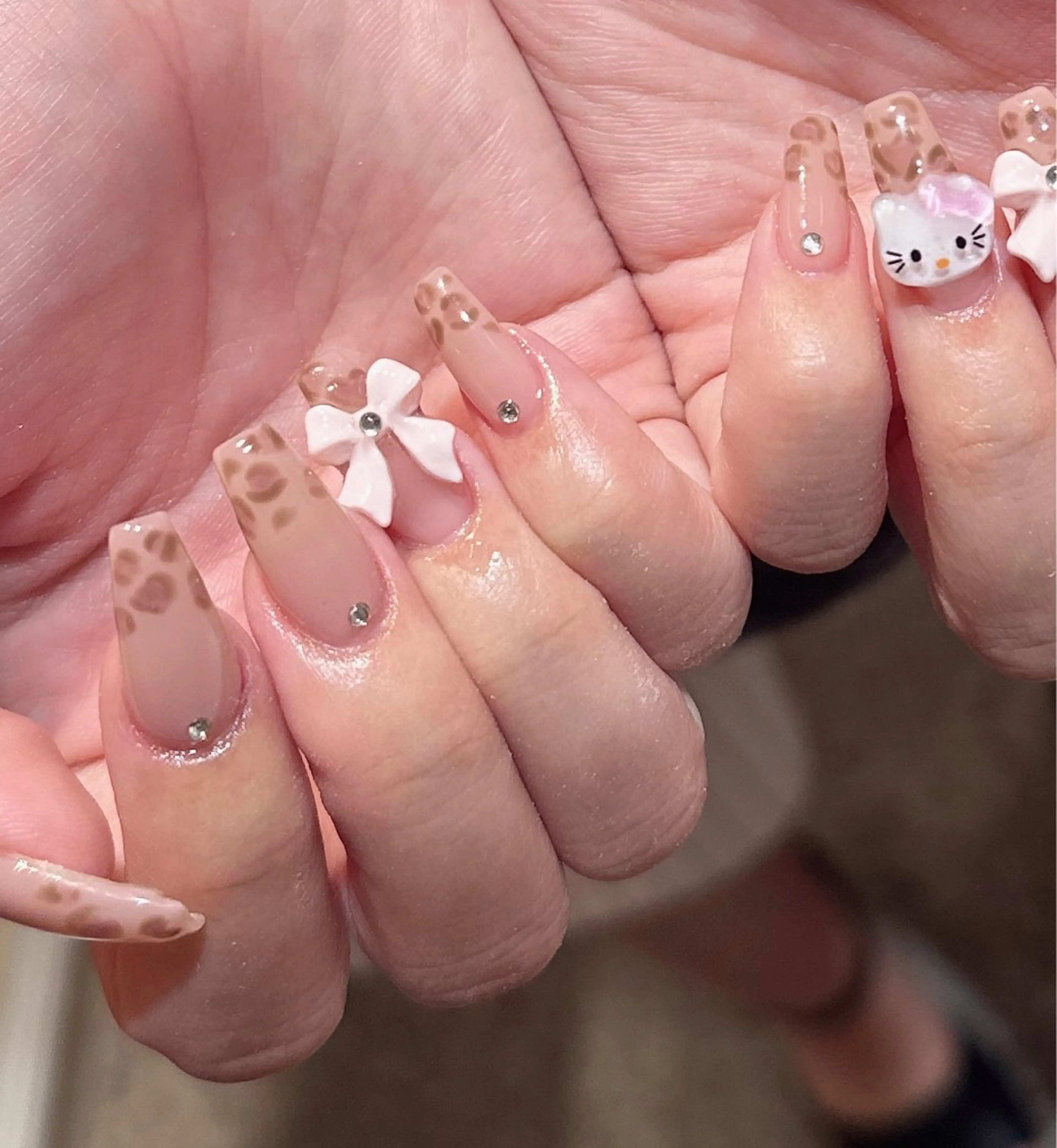 ネイル ハンドネイル 🧸原宿の美フォルム ネイリスト🧸いいだのネイルデザイン