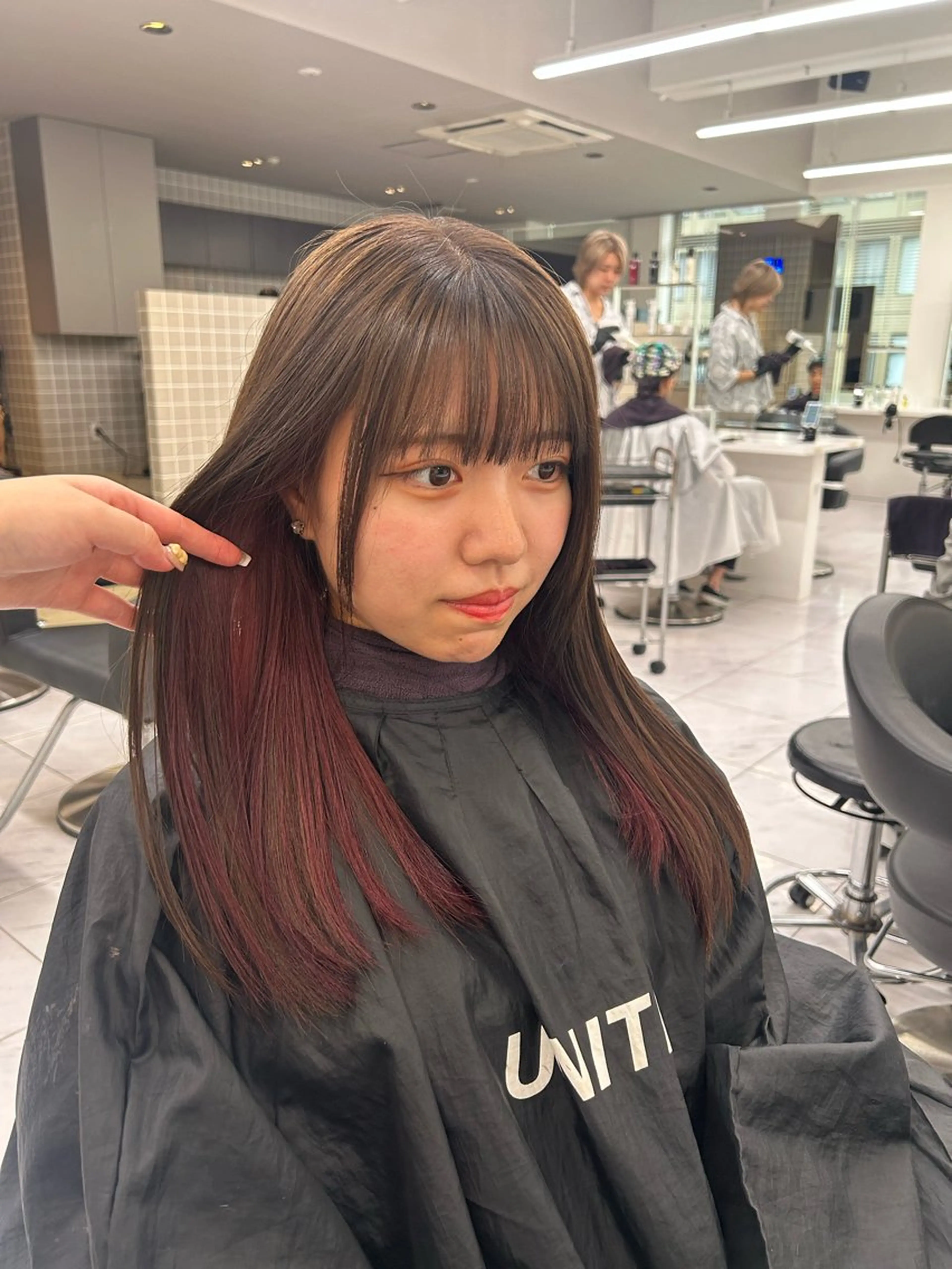 カラー 透明感ベージュ🤎 ナチュラルレイヤーのヘアスタイル