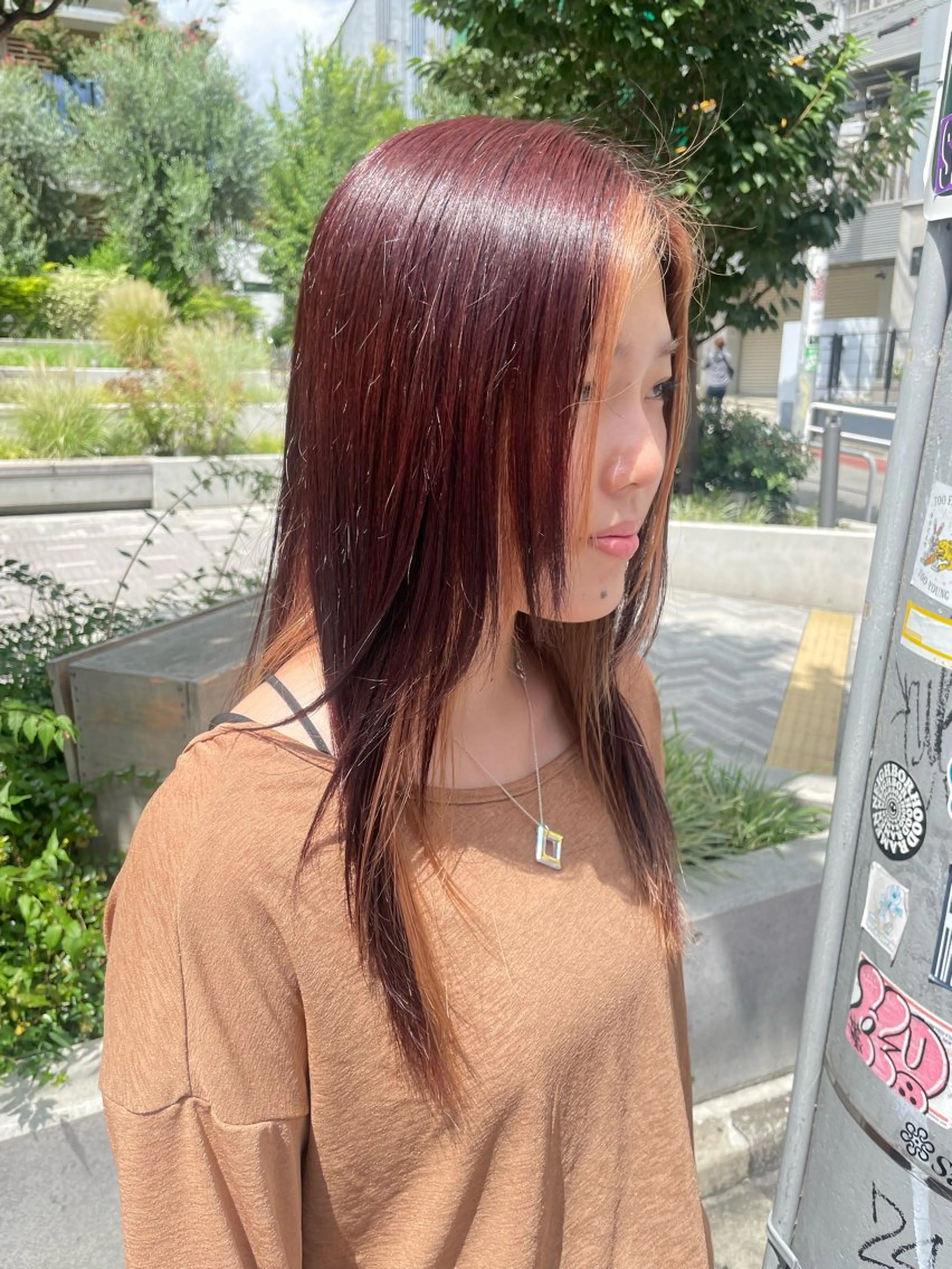 セミロング カラー ボルドーカラー ヘアカラー ブリーチ✧︎デザイン ゆうのヘアスタイル