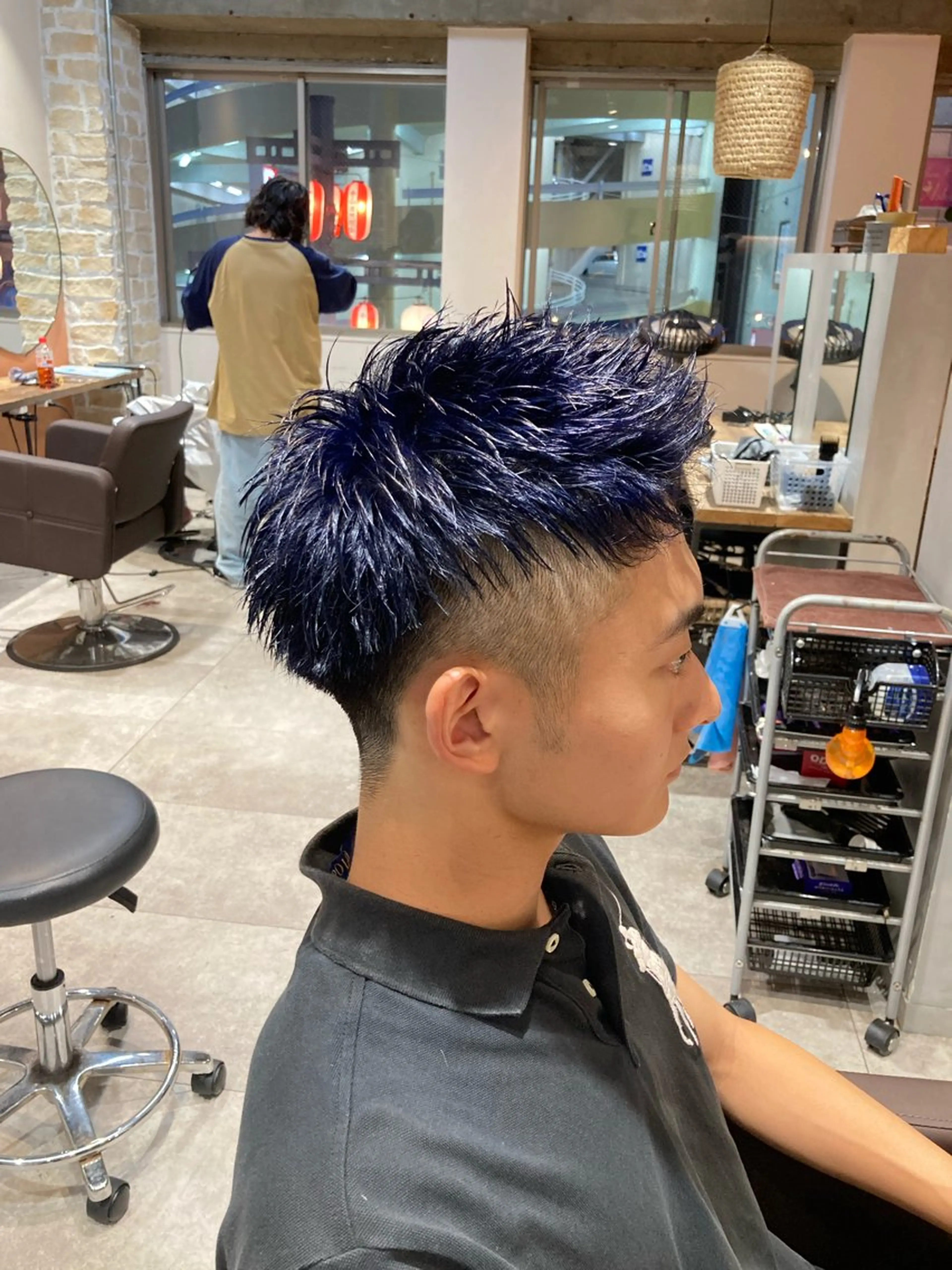 メンズ スパイキーショート ヘアカラー メンズ特化 TAKUYAのヘアスタイル