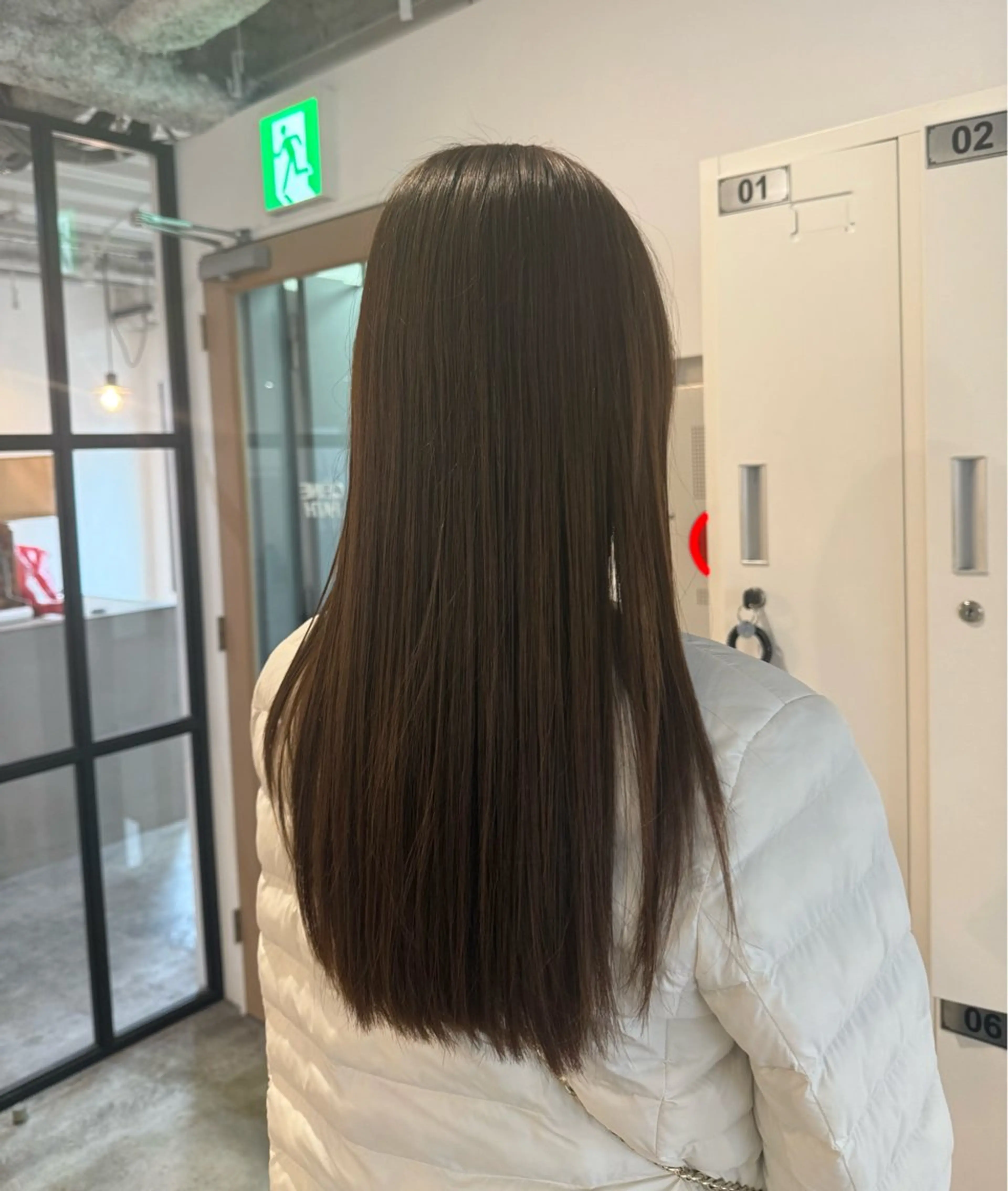 カラー ブラウンカラー 透明感カラー ナチュラルブラウン 小西 美優のヘアスタイル