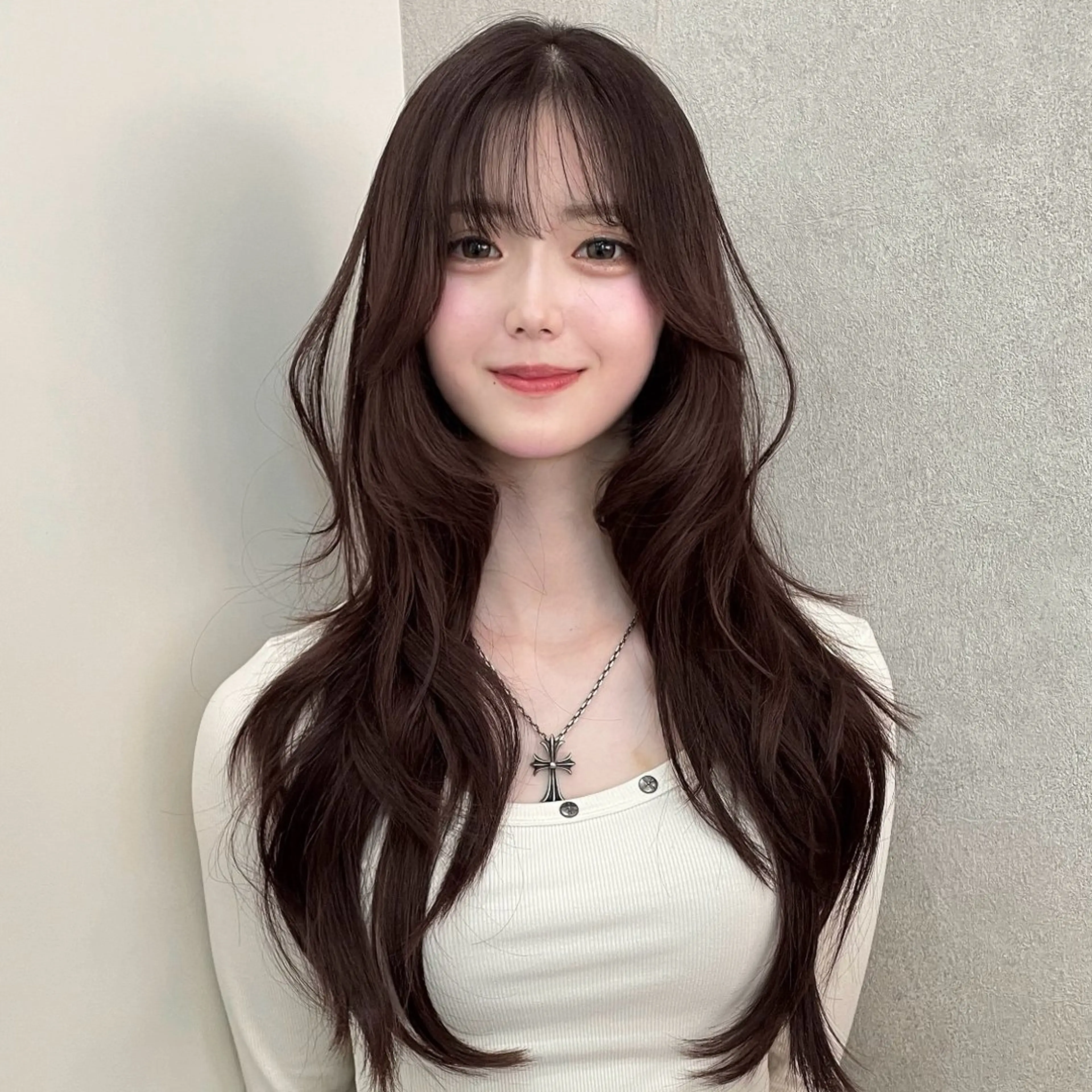 ロング カット ヘアカラー トリートメント ヘッドスパ ヘアセット ハッシュカット🖤✨ 顔周り/韓国ヘアのヘアスタイル