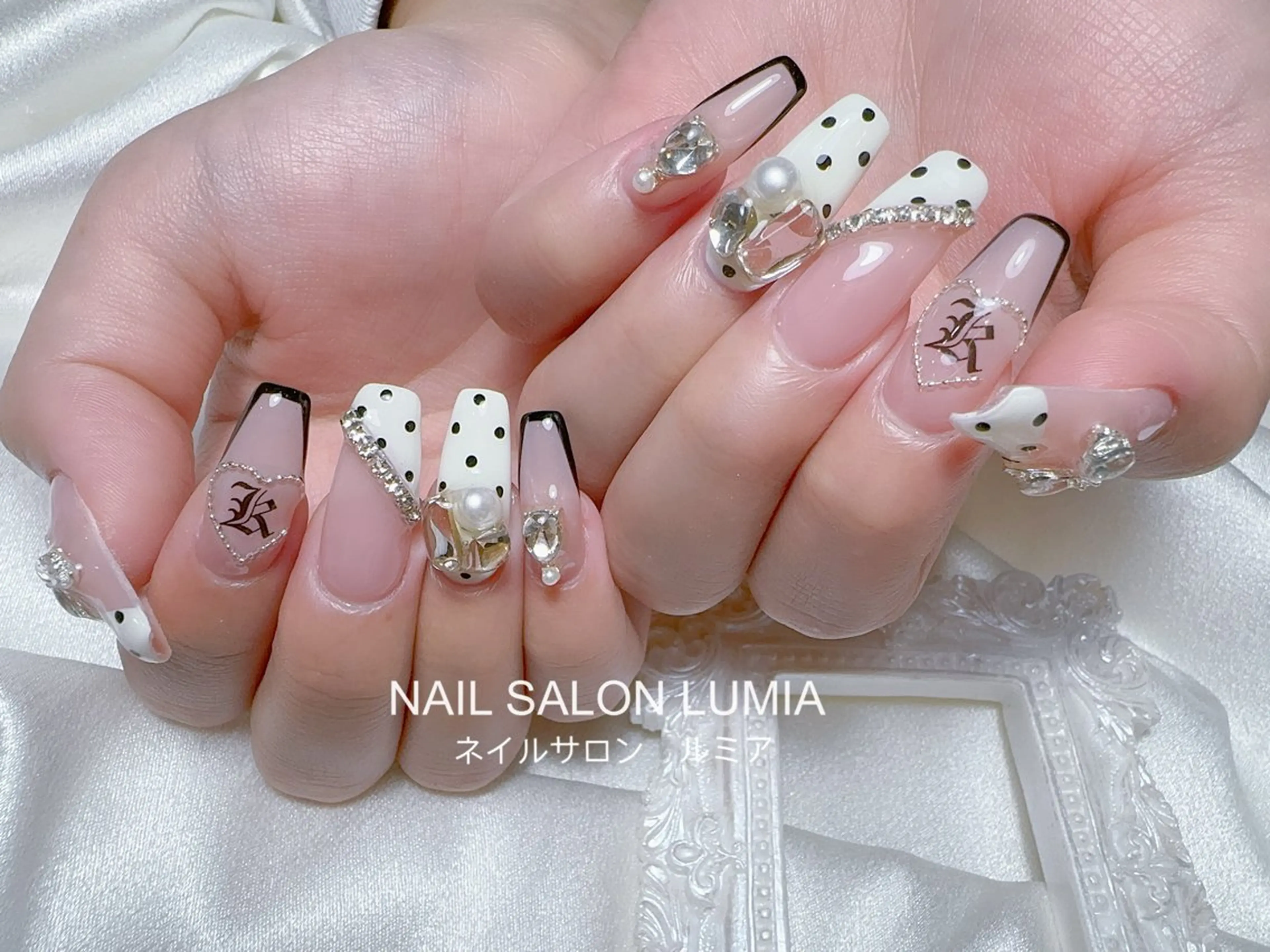 ネイル ハンドネイル ネイルサロン ルミア Lumia 店長のネイルデザイン