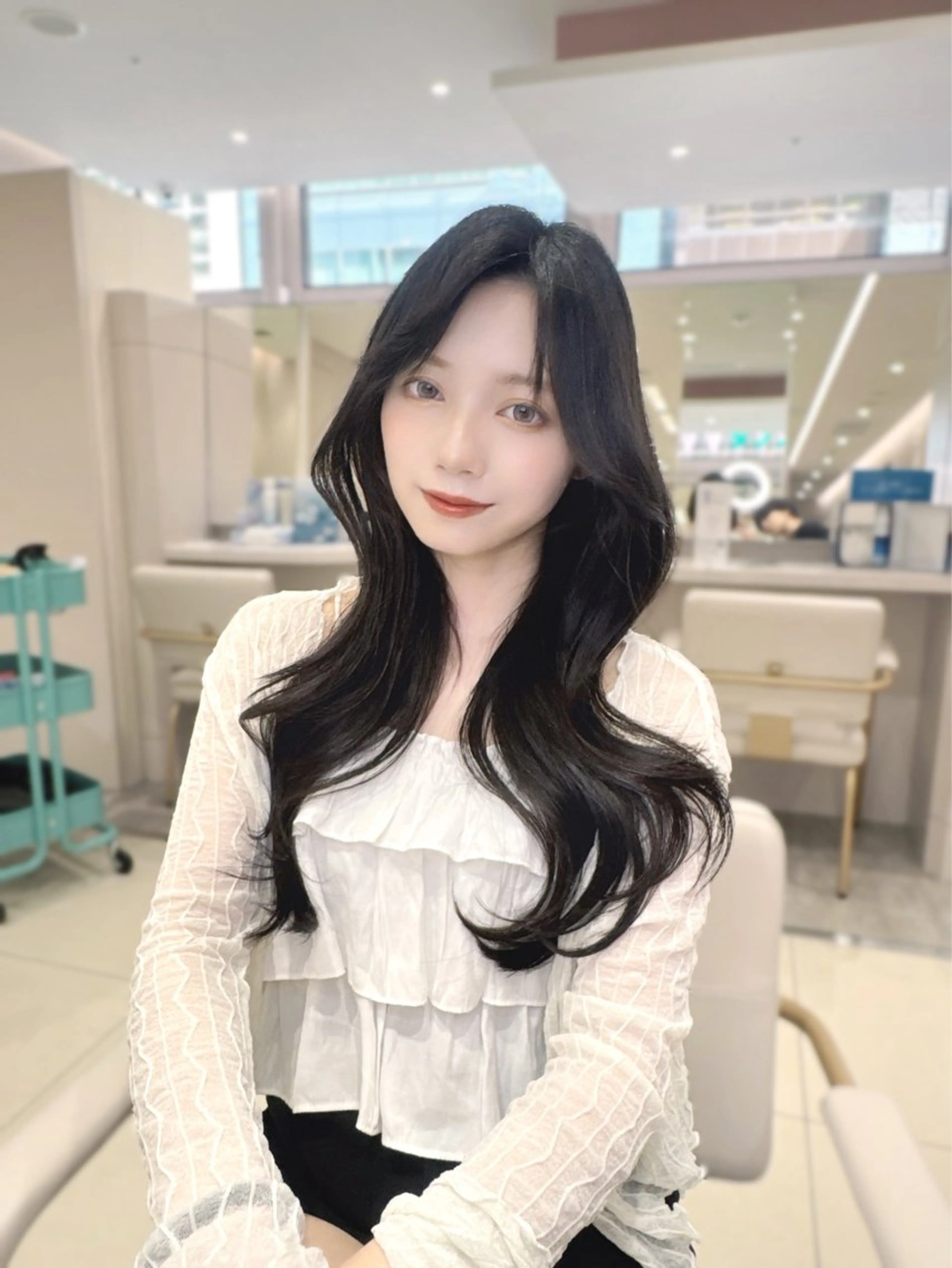 ロング カラー カット トリートメント ヘッドスパ ヘアセット 韓国ヘア/レイヤー/ 顔まわり/りょーとのヘアスタイル