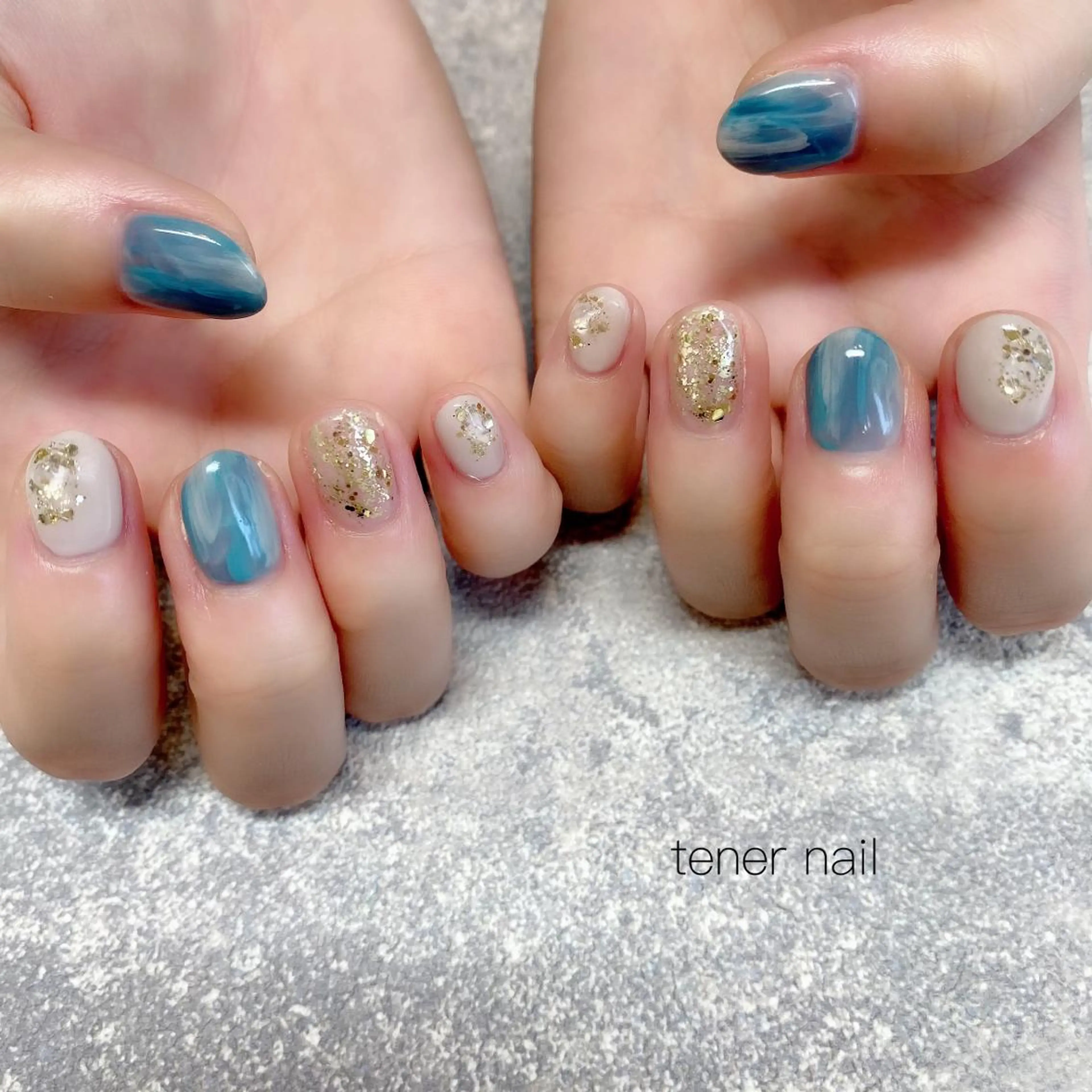 ネイル ブルー ニュアンスネイル テネルネイル tener nailのネイルデザイン