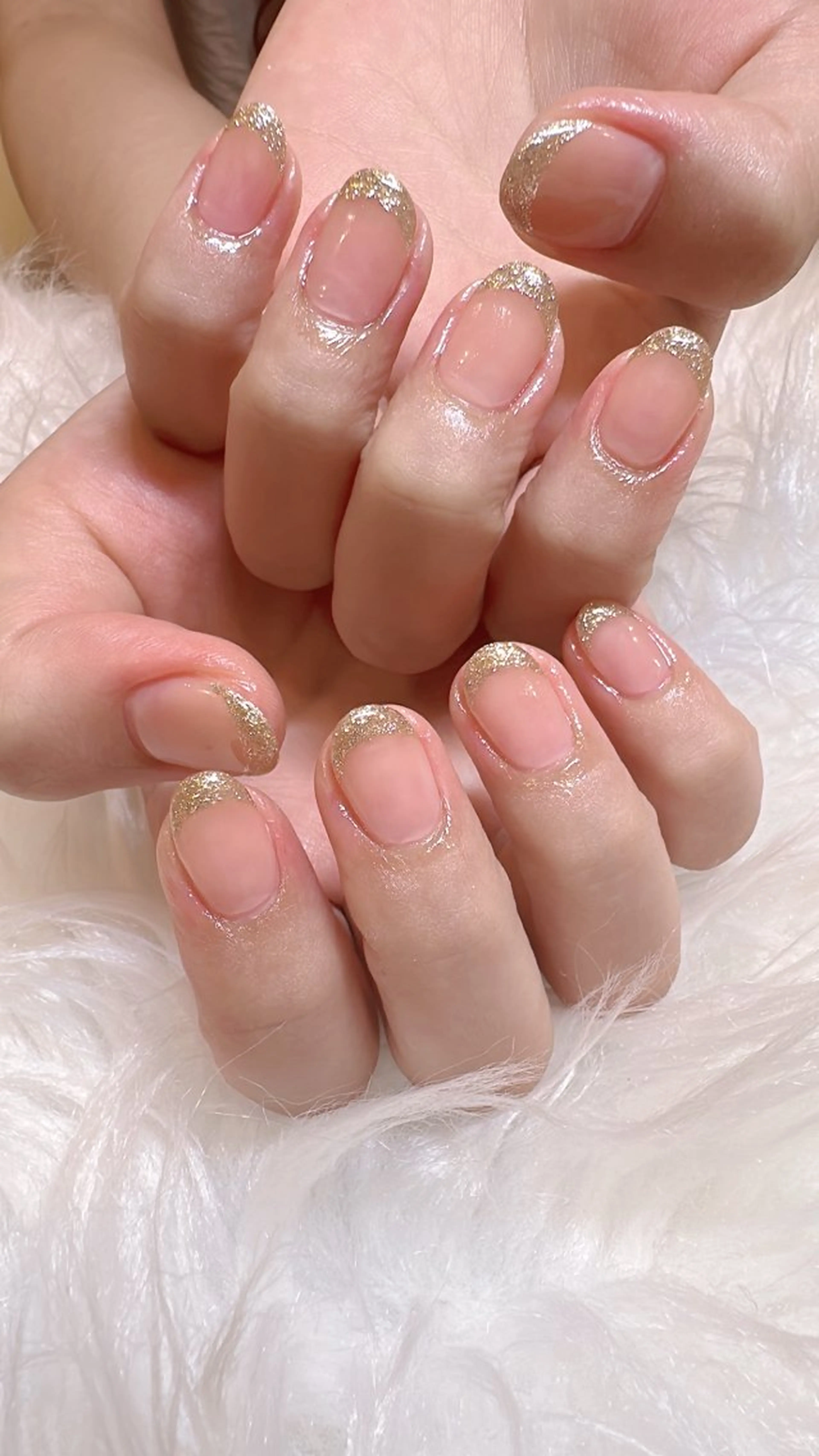 ネイル フレンチネイル ラメ(グリッター) キュート ネイルのネイルデザイン