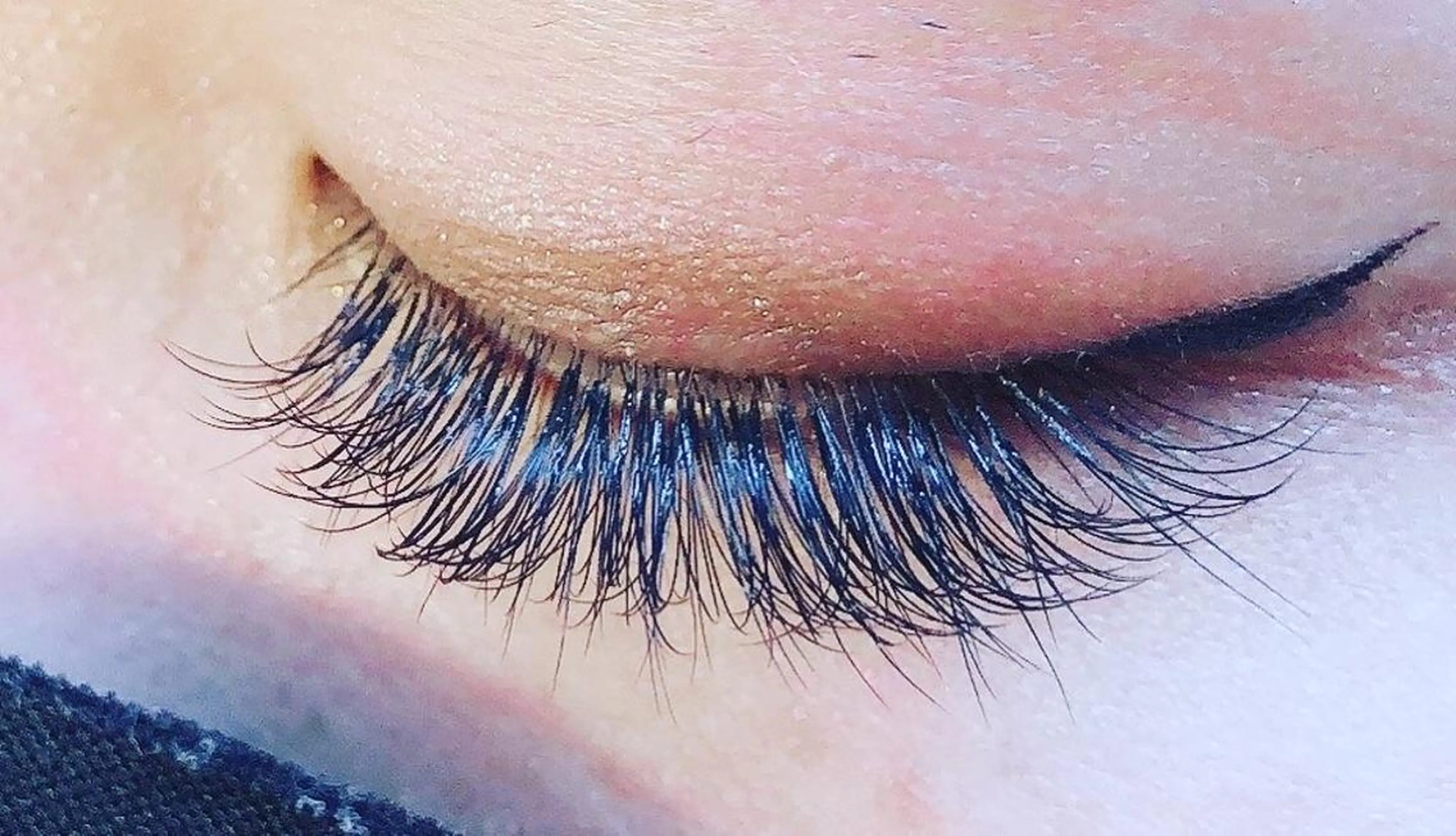 マツエク・マツパ emi ...の眉毛・アイブロウイメージ