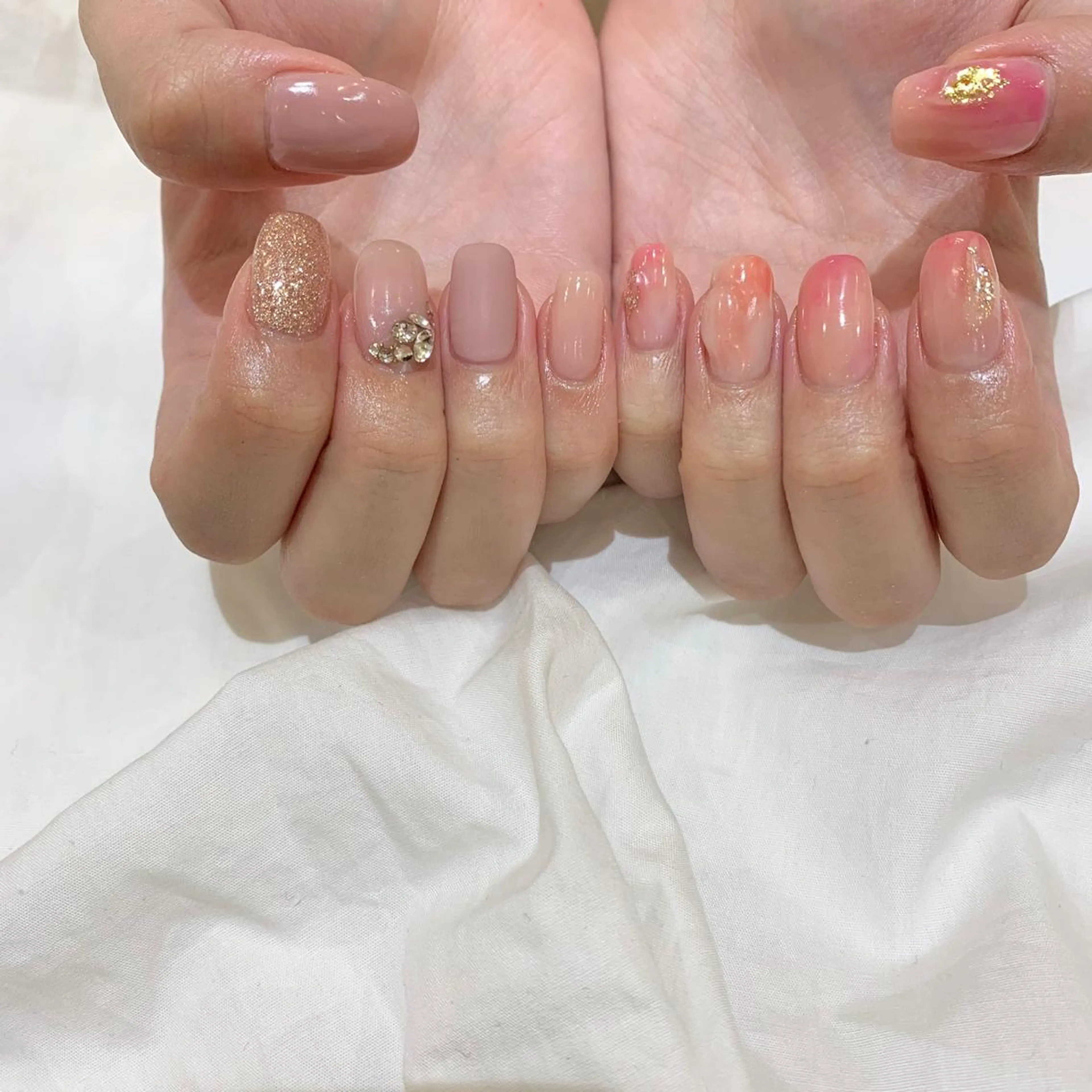 ネイル ハンドネイル 藤原 胡桃のネイルデザイン