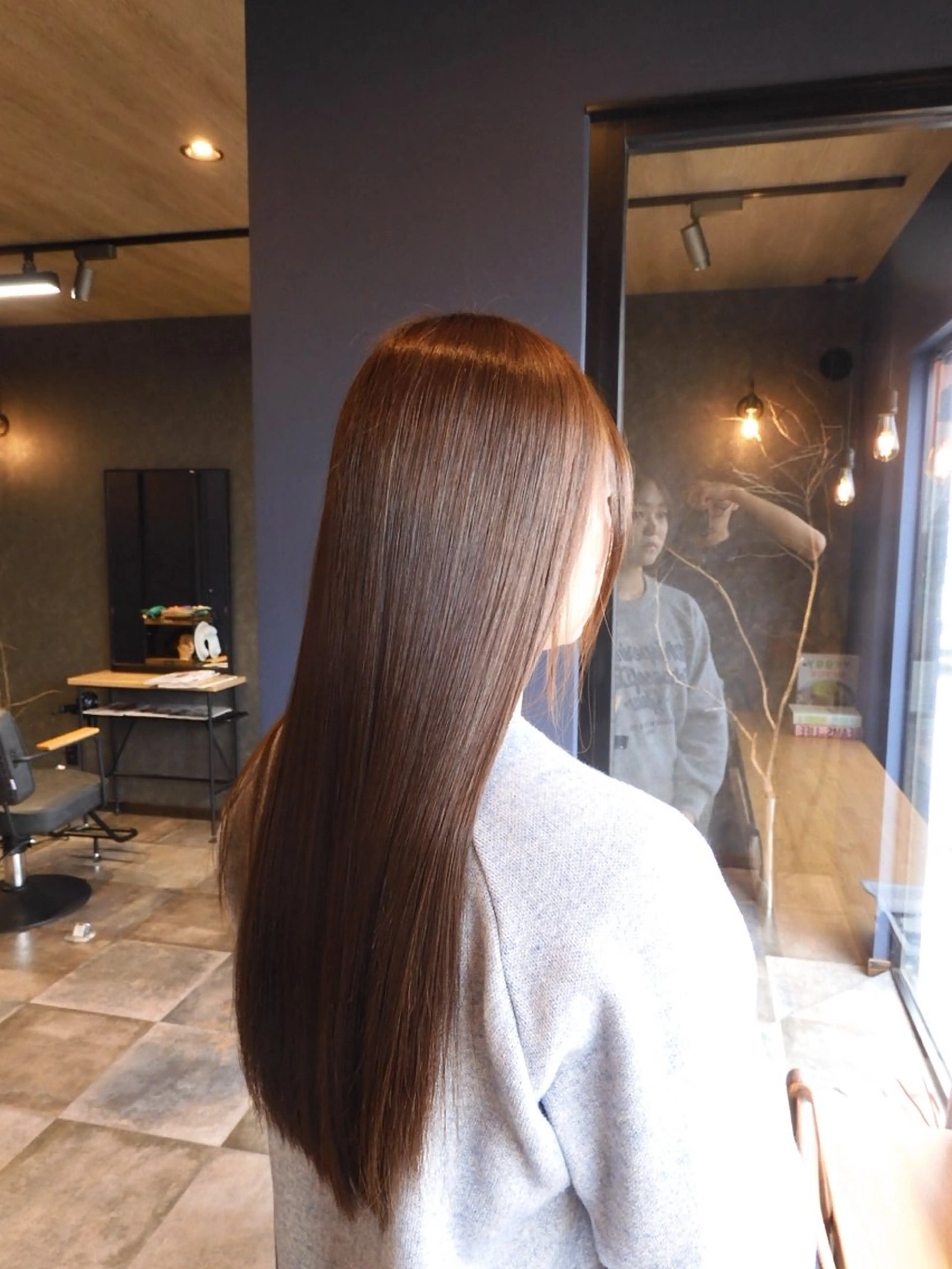 ワンカラー＋ブローの写真